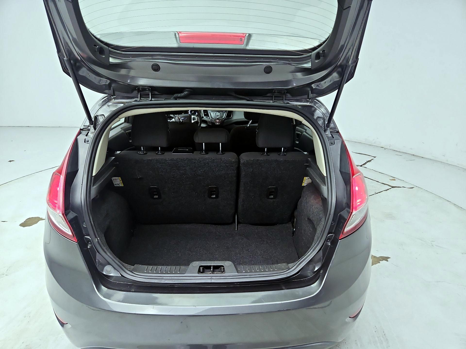 Thumbnail: 2019 Ford Fiesta - 20
