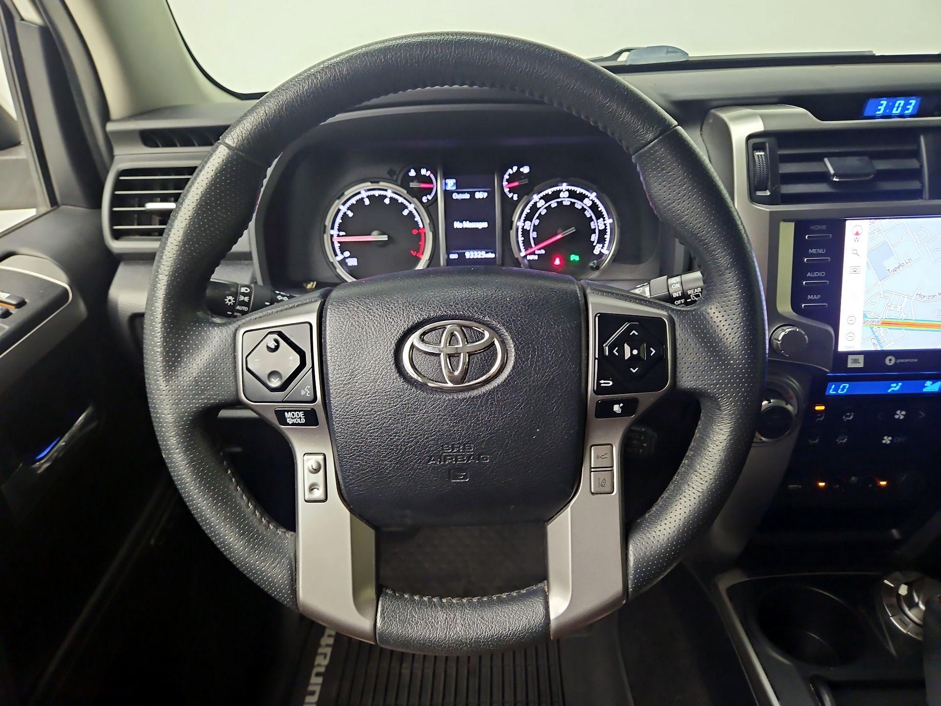 Thumbnail: 2020 Toyota 4Runner - 10