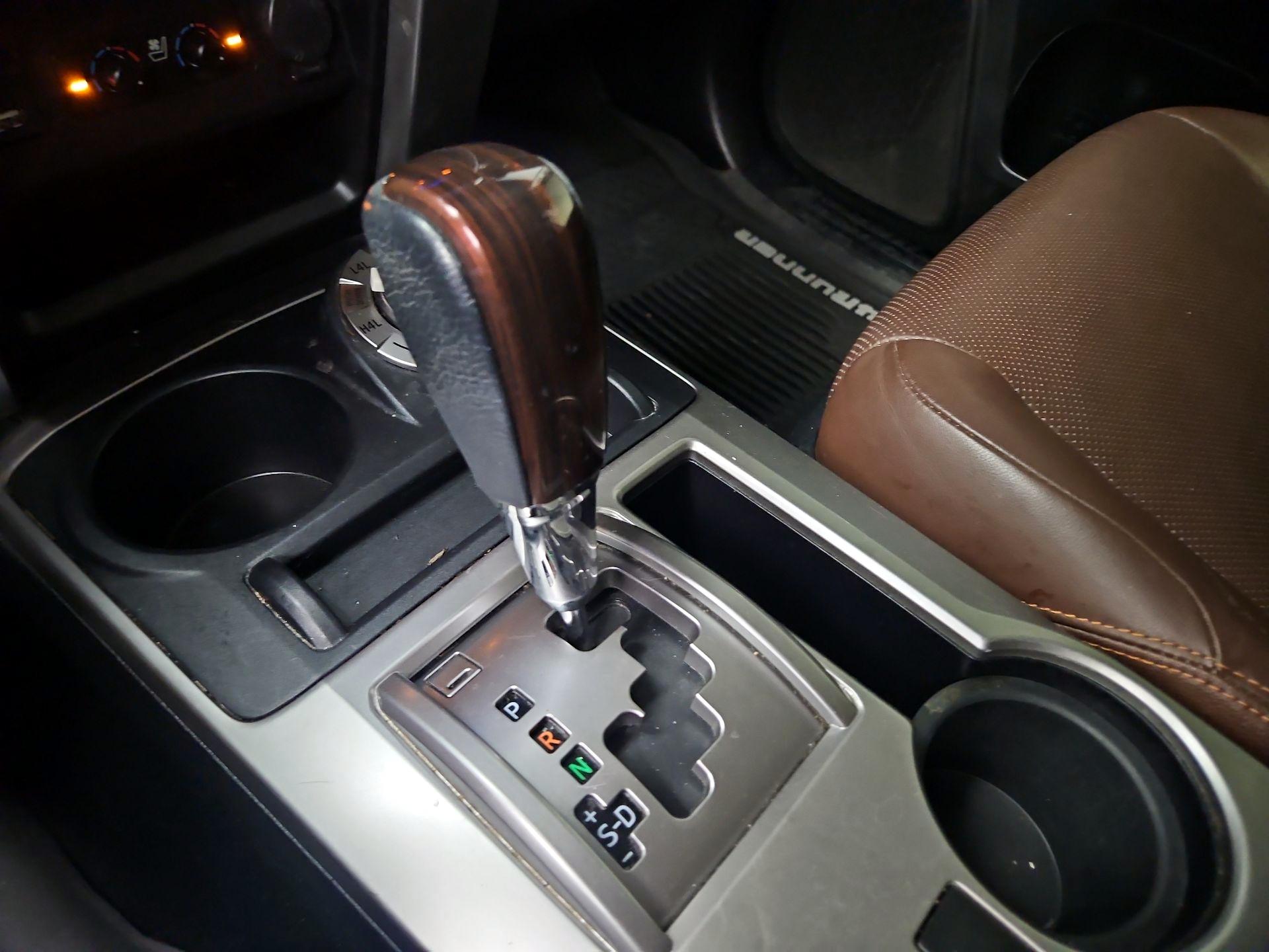 Thumbnail: 2020 Toyota 4Runner - 18