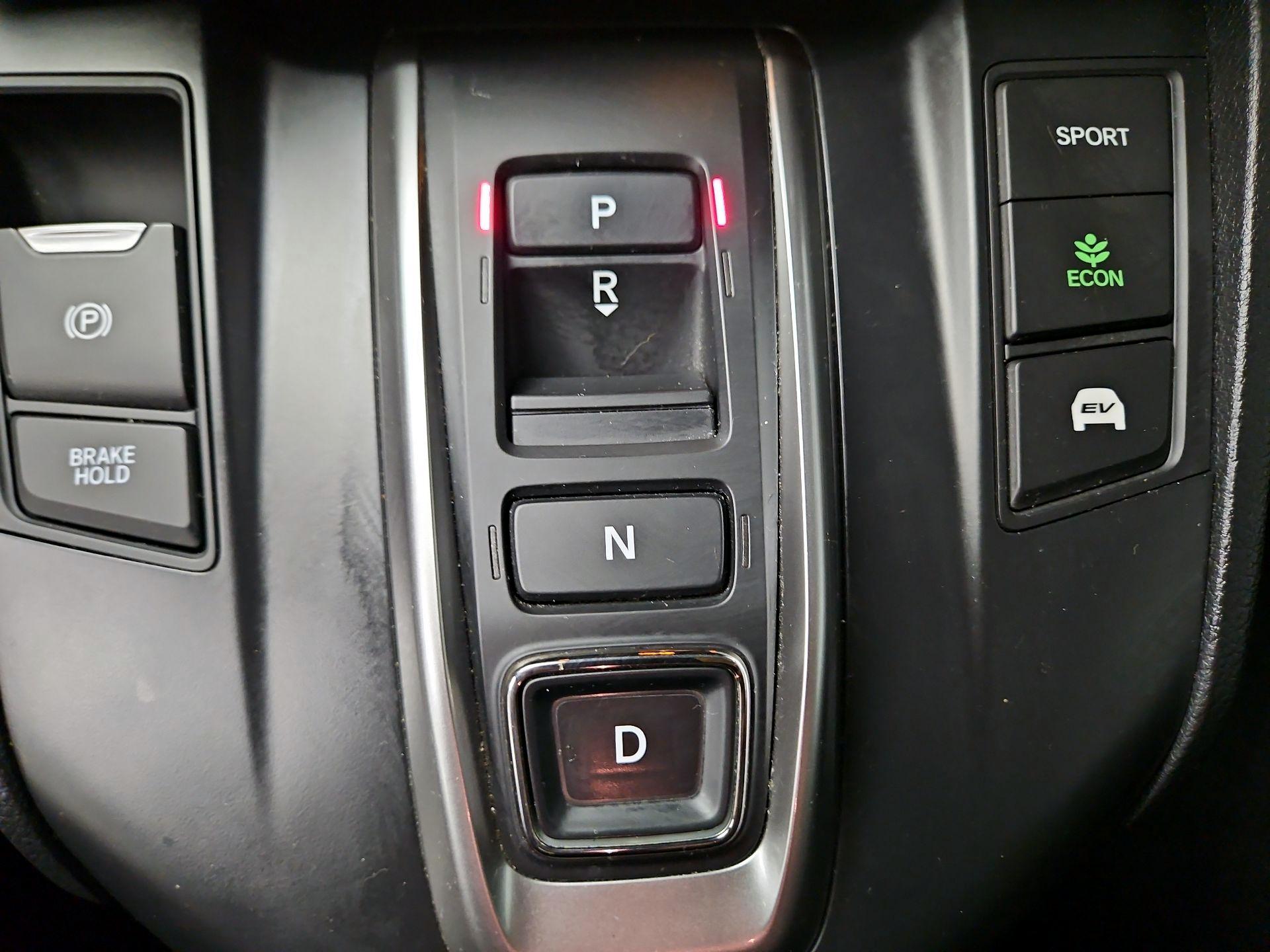 Thumbnail: 2020 Honda CR-V - 17