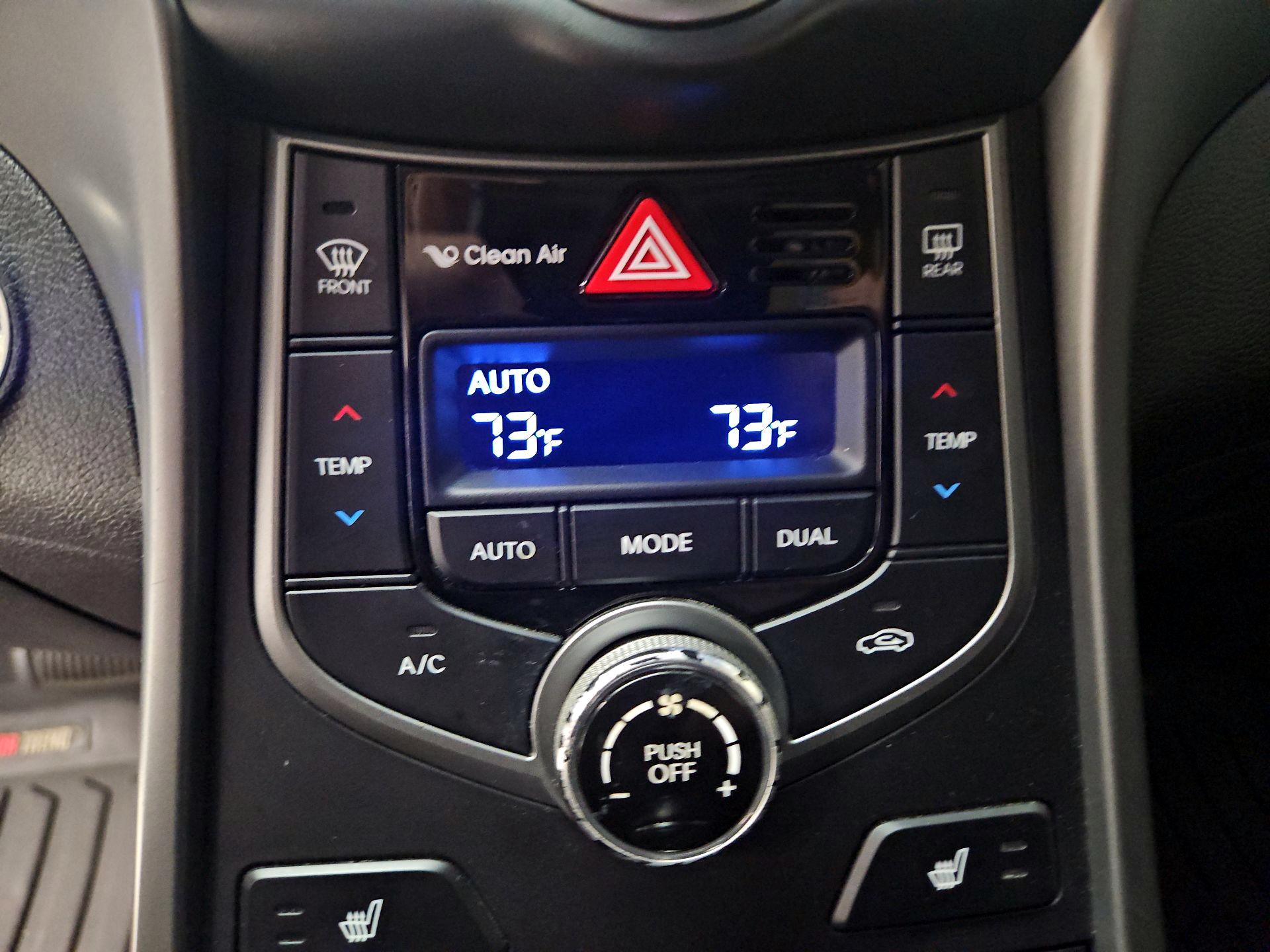 Thumbnail: 2015 Hyundai Elantra - 16