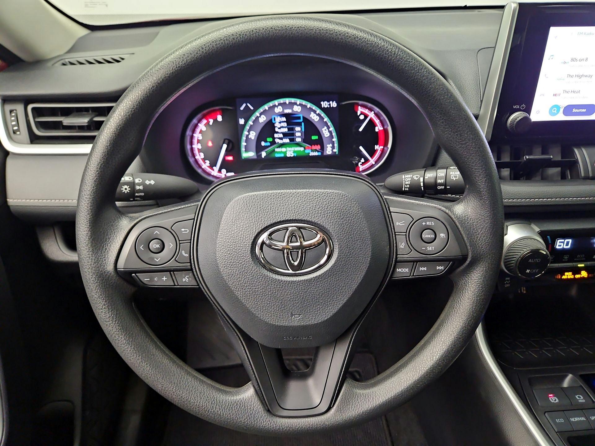 Thumbnail: 2024 Toyota RAV4 - 10