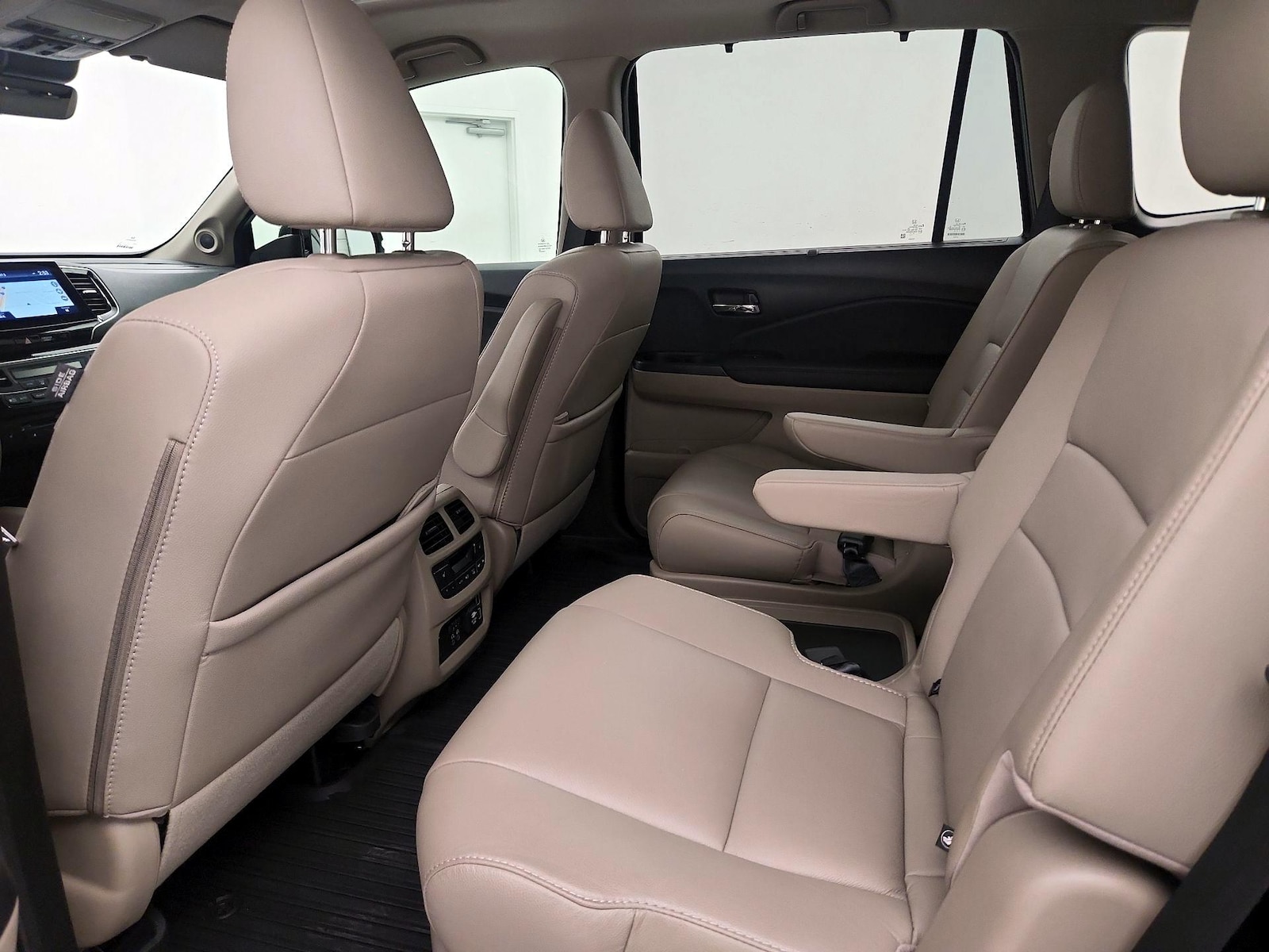 2022 Honda Pilot Touring - Photo 22