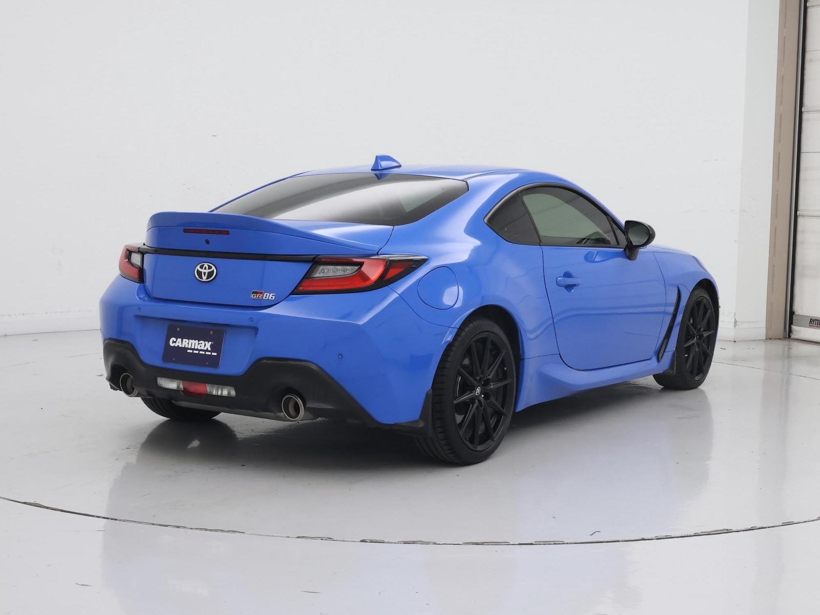 2024 Toyota GR86 Premium - Photo 9