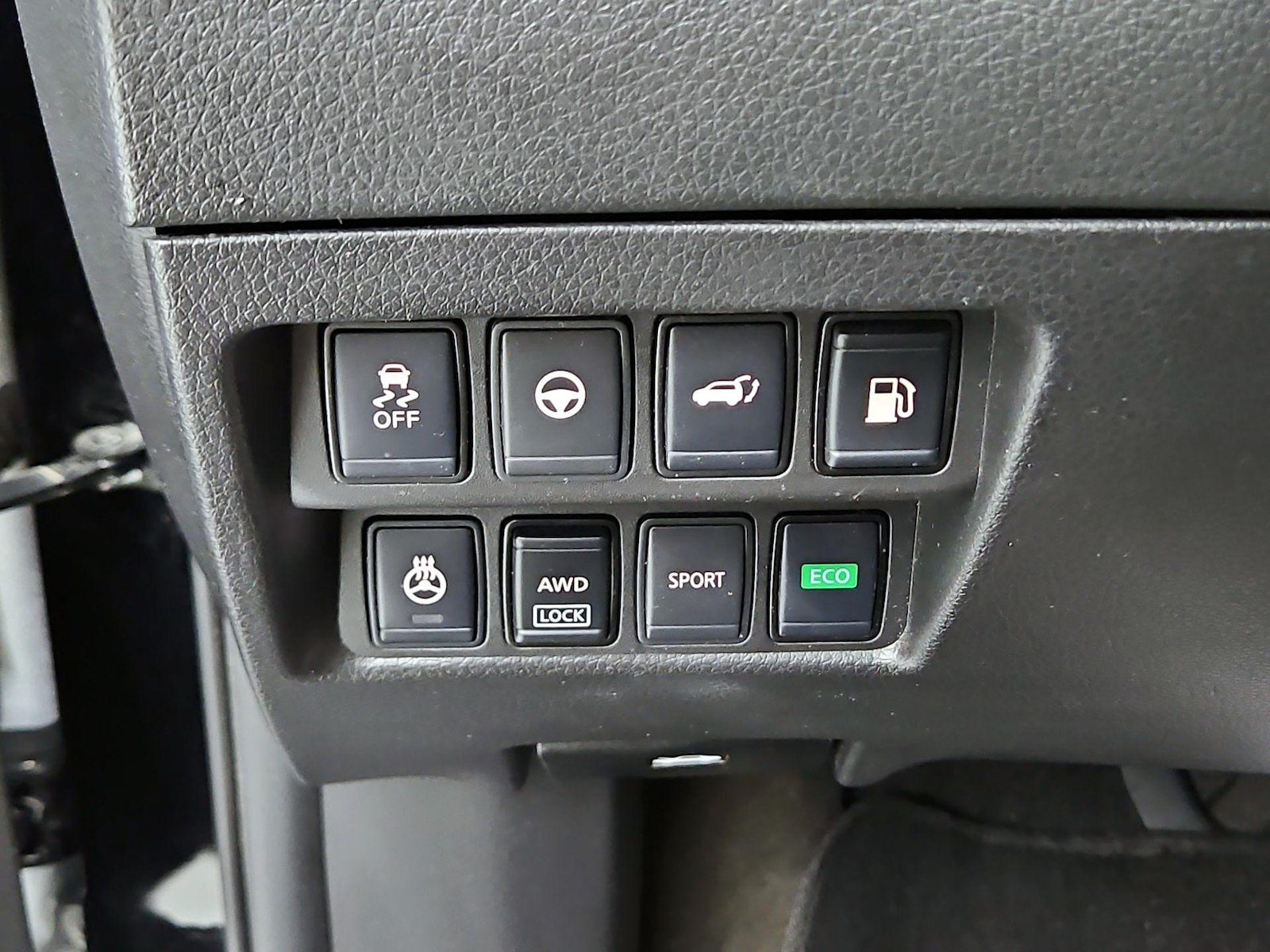 2019 Nissan Rogue SV - Photo 14