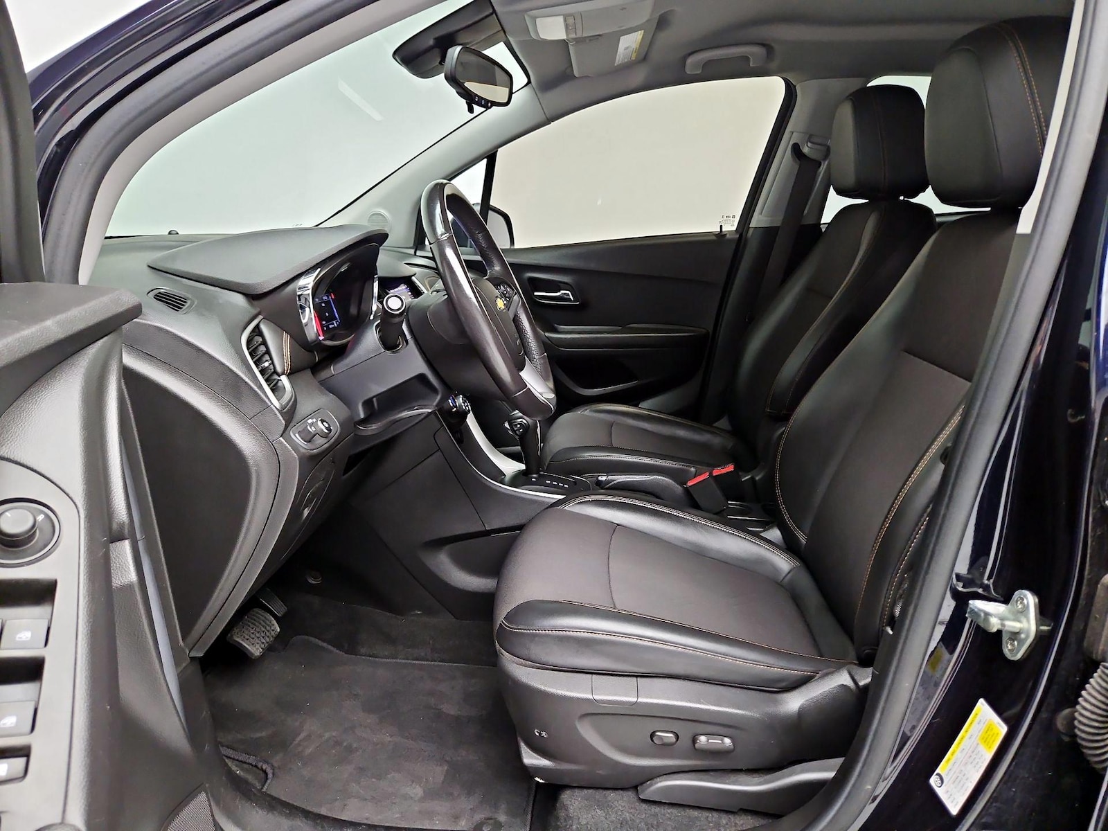 Power Seat(s) & Side Airbags