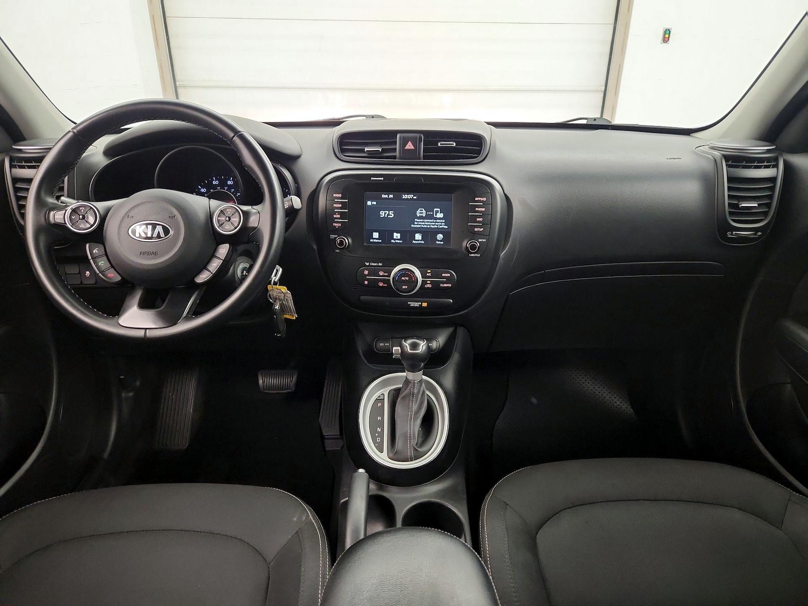 Apple CarPlay® & Android Auto™