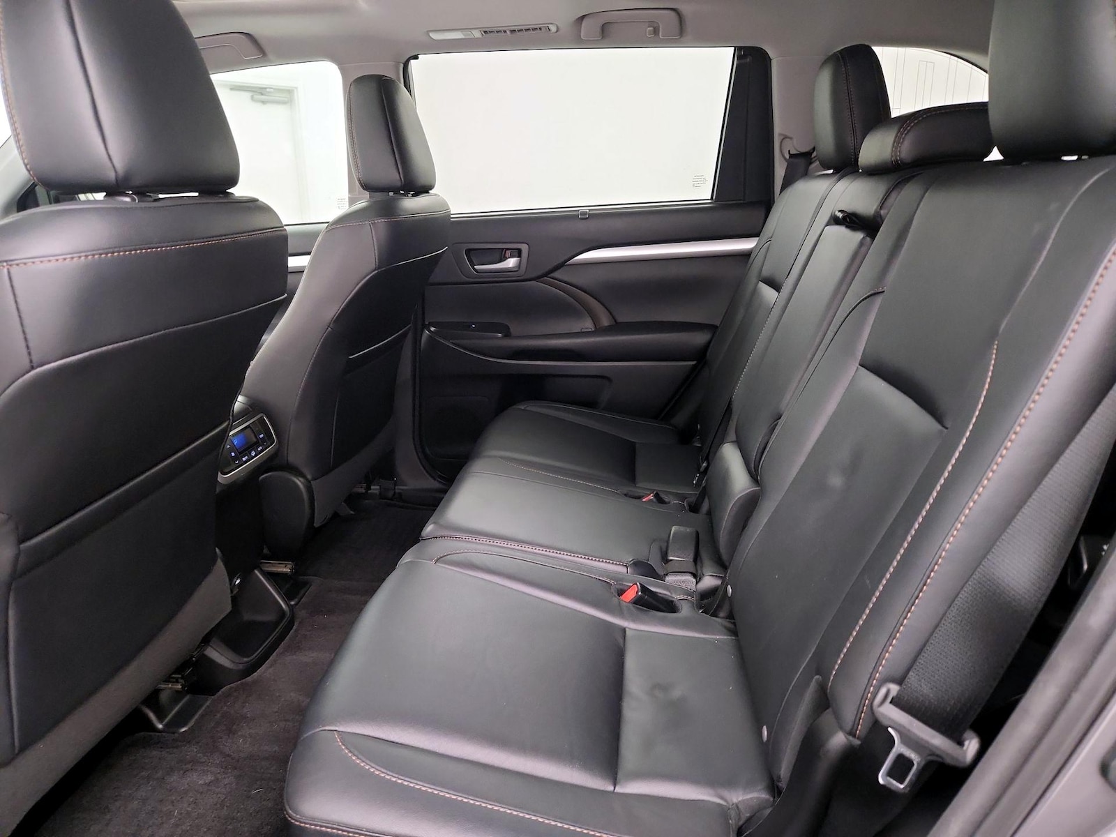 Rear Air Conditioning