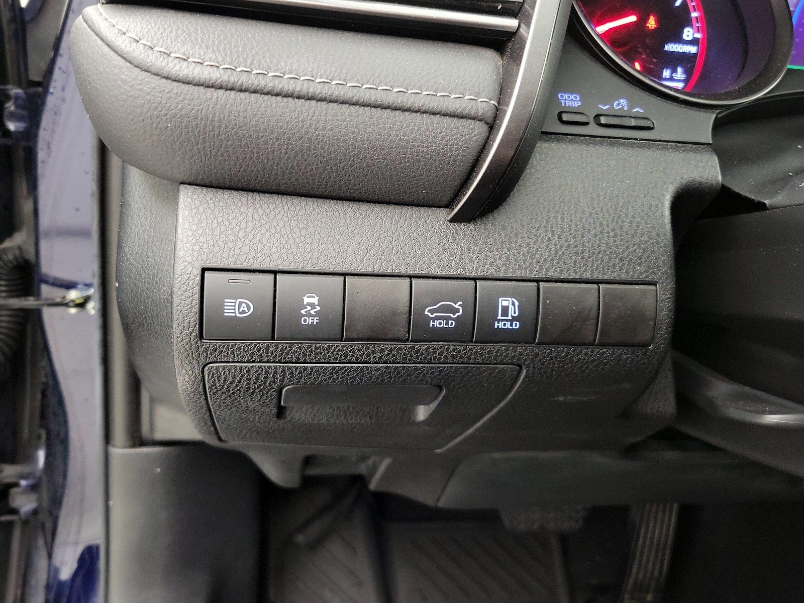 2022 Toyota Camry XSE - Photo 14