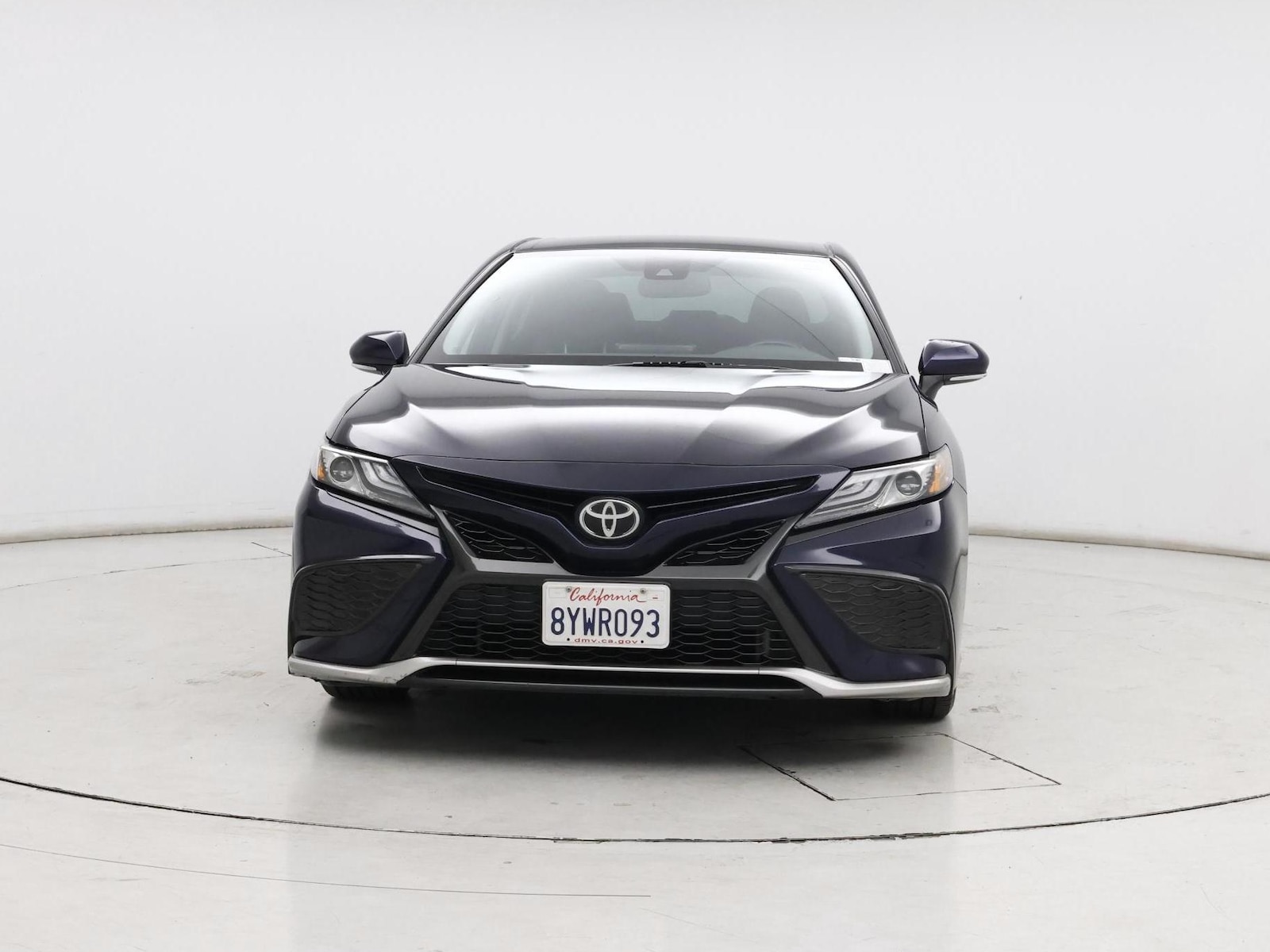 2022 Toyota Camry XSE - Photo 6