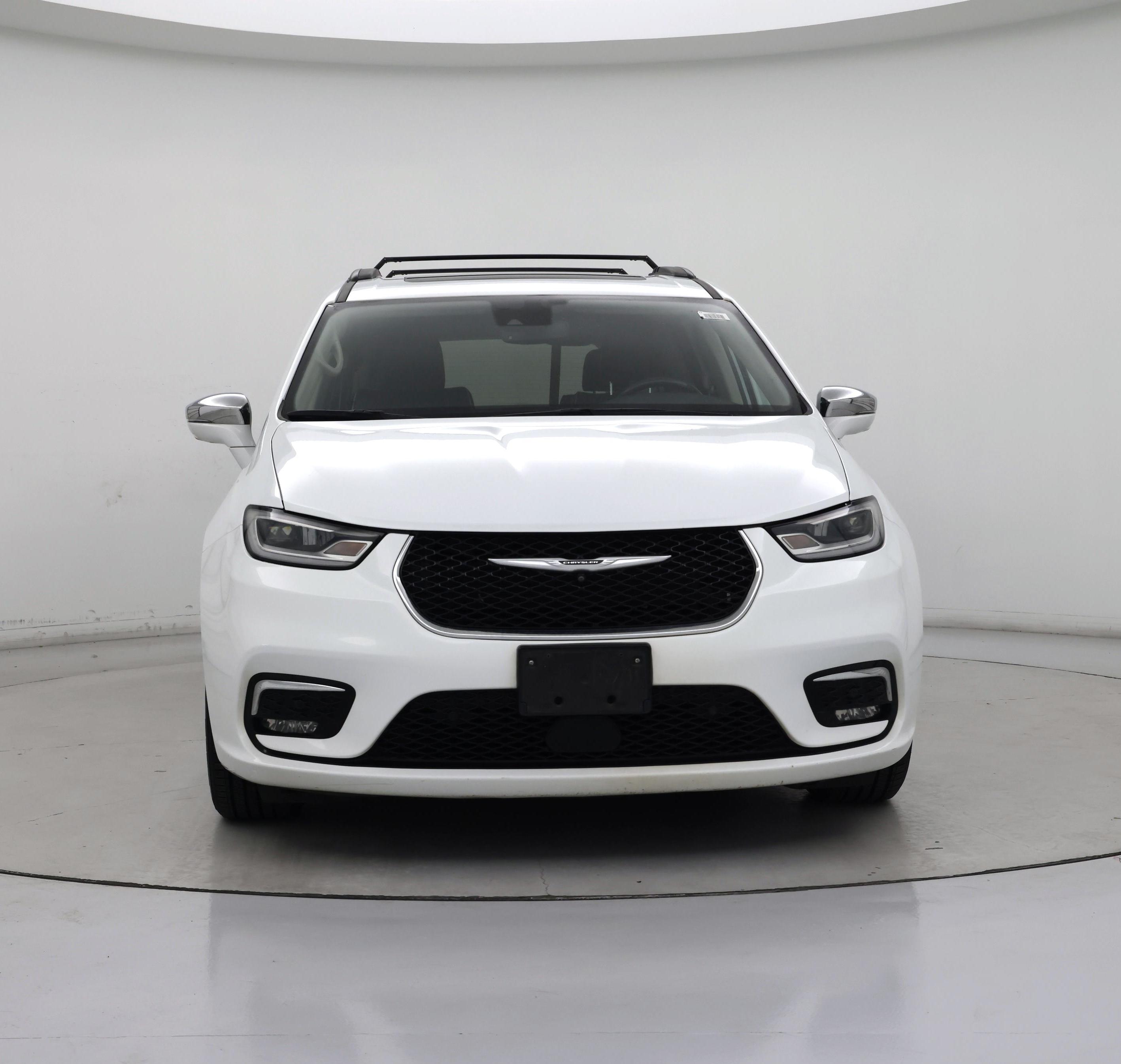 Thumbnail: 2022 Chrysler Pacifica - 5