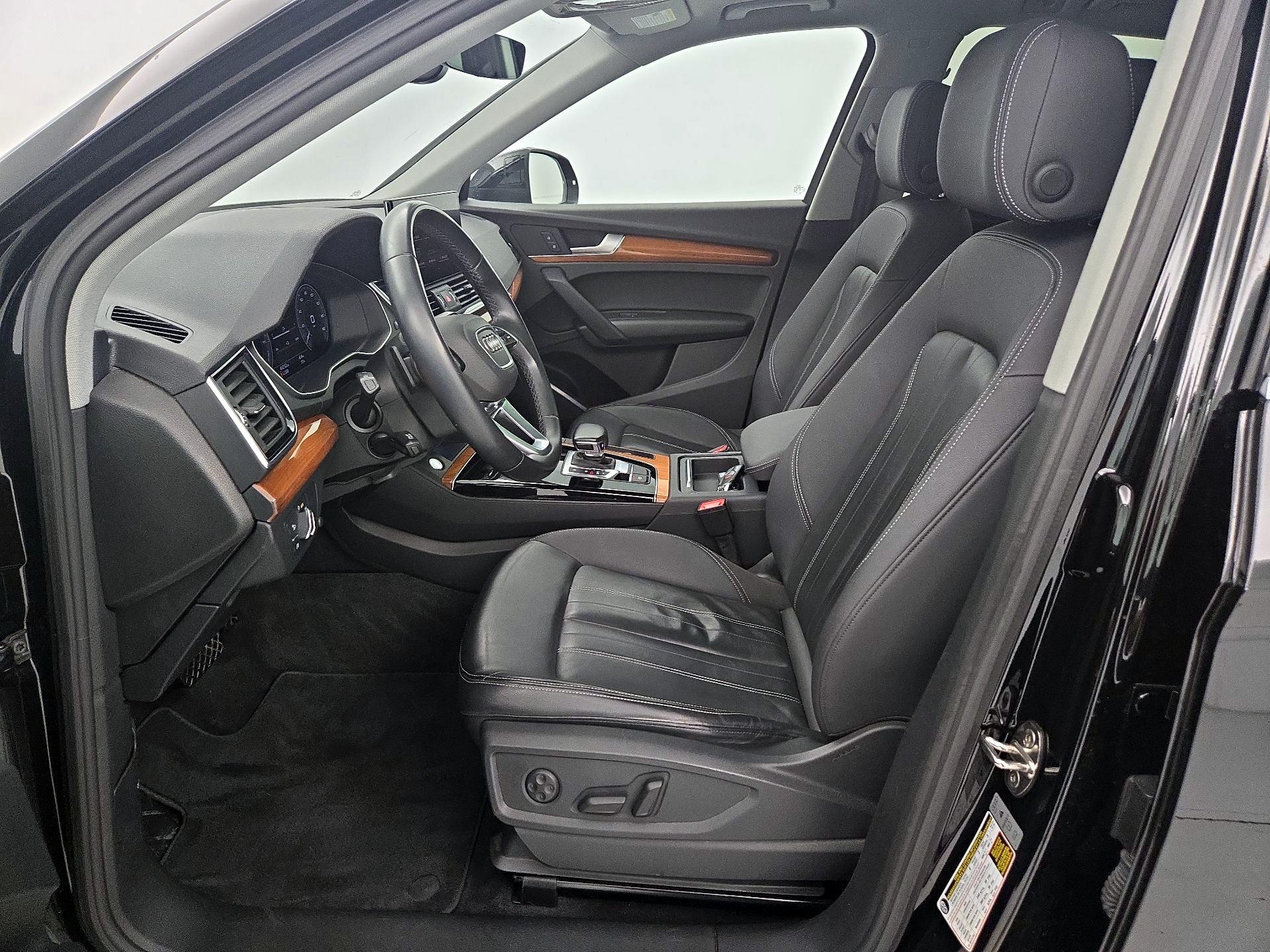 Thumbnail: 2021 Audi Q5 - 11