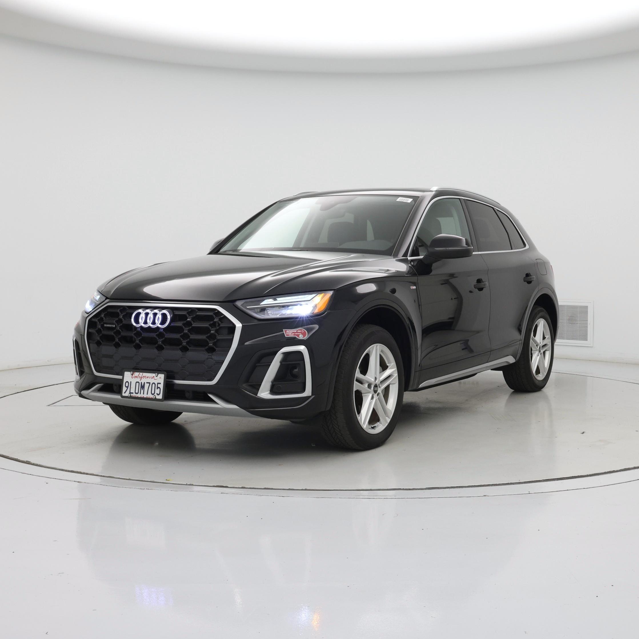 Thumbnail: 2021 Audi Q5 - 4