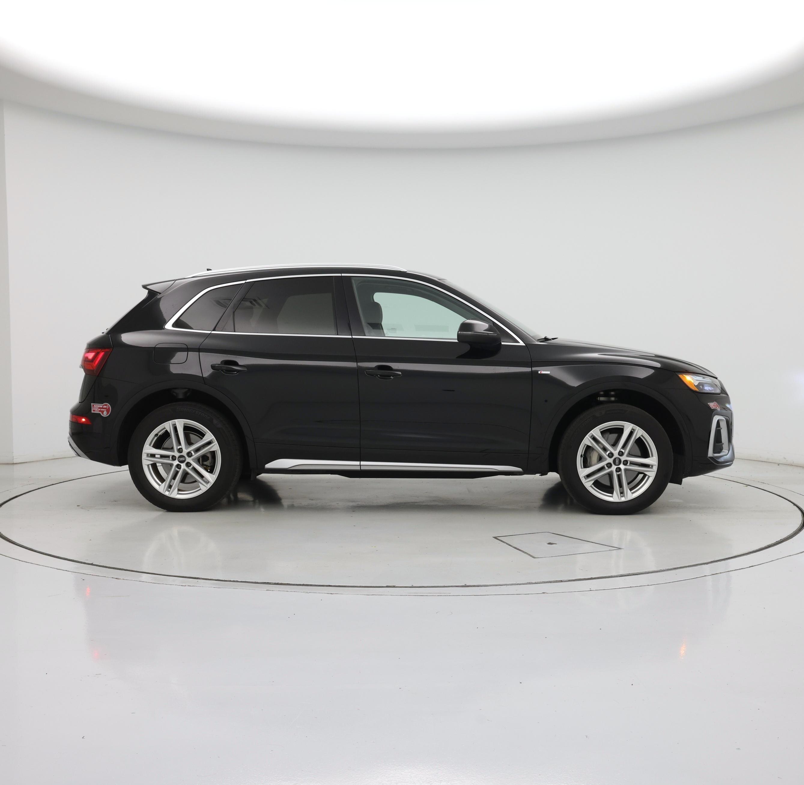 Thumbnail: 2021 Audi Q5 - 7