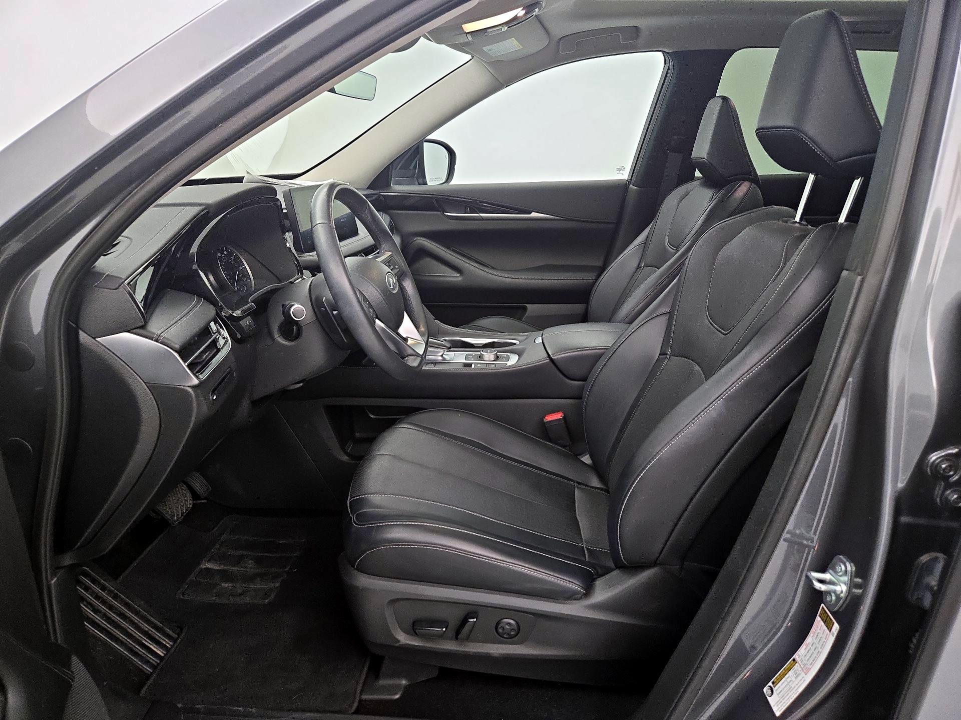 Thumbnail: 2023 INFINITI QX60 - 11