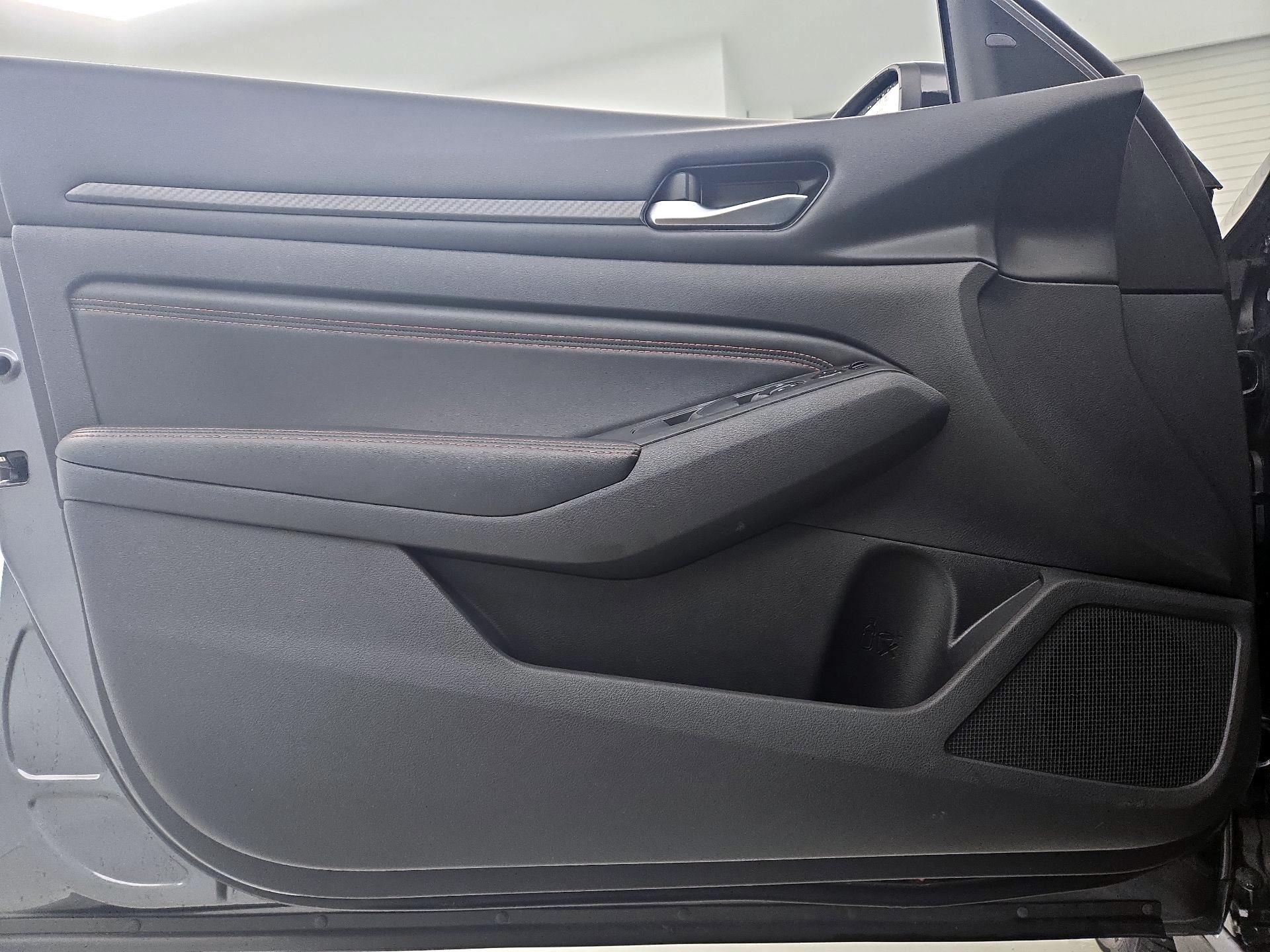 Thumbnail: 2022 Nissan Altima - 10