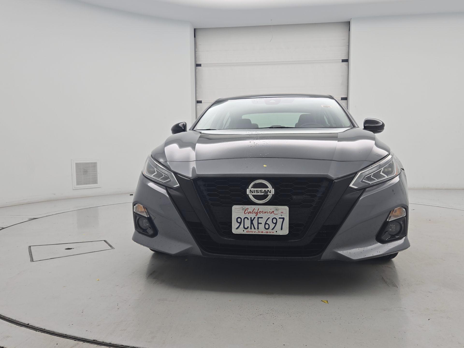 Thumbnail: 2022 Nissan Altima - 2