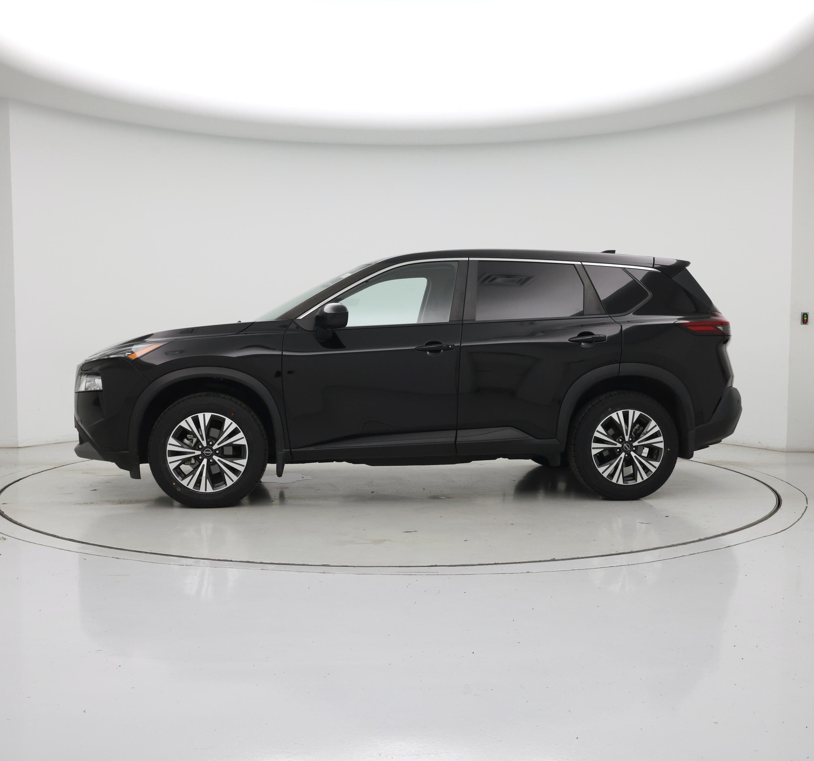Thumbnail: 2023 Nissan Rogue - 3