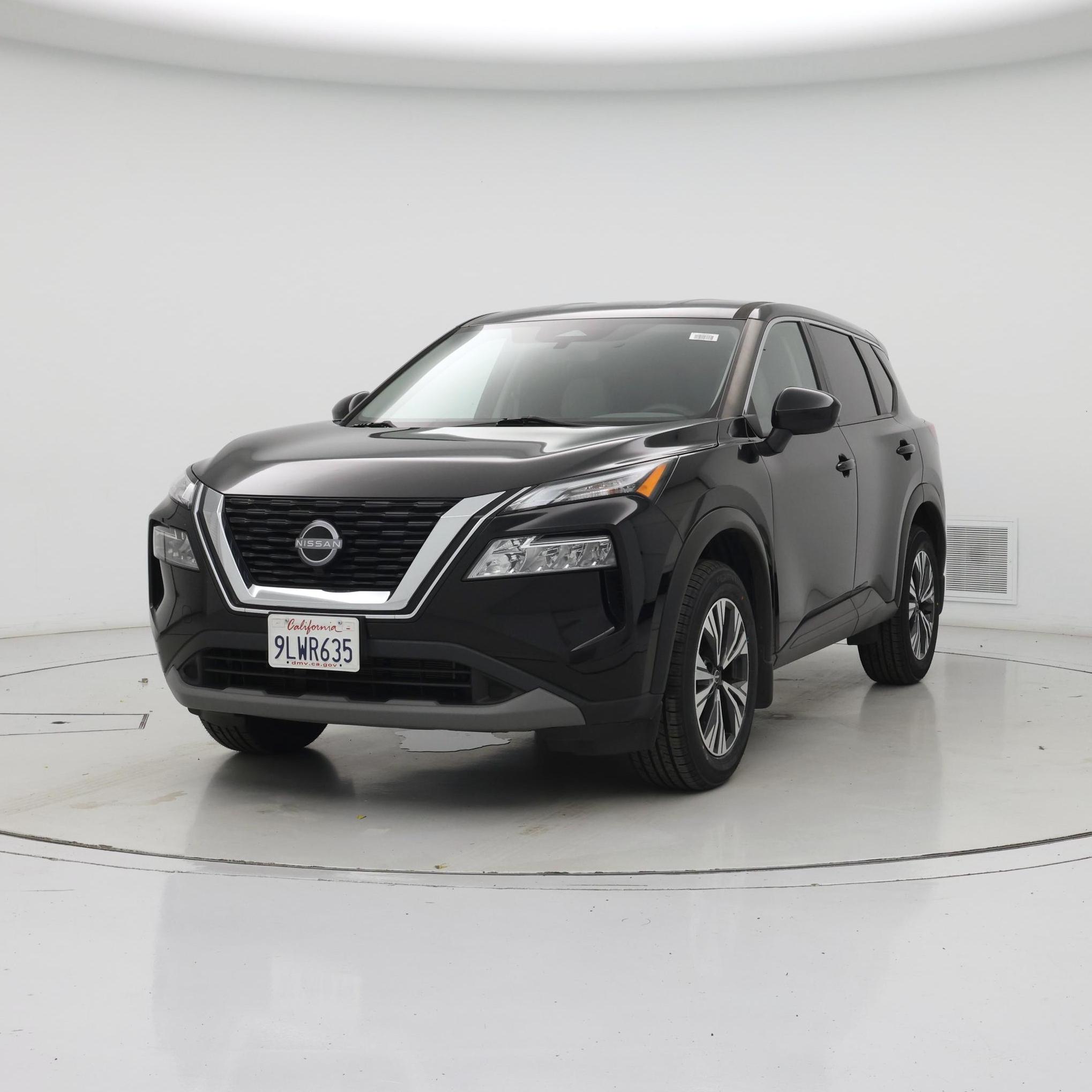 Thumbnail: 2023 Nissan Rogue - 4