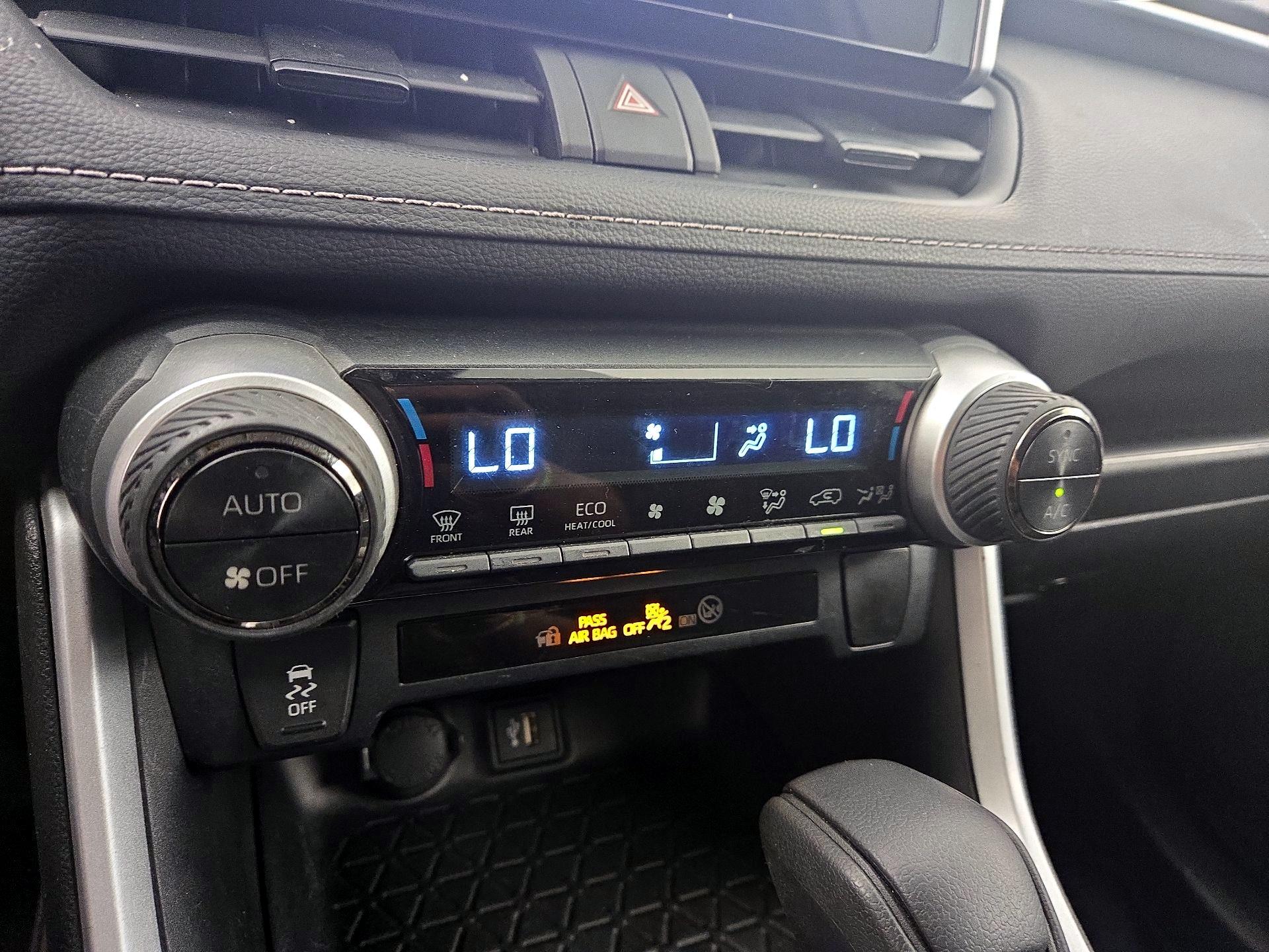 Thumbnail: 2023 Toyota RAV4 - 16