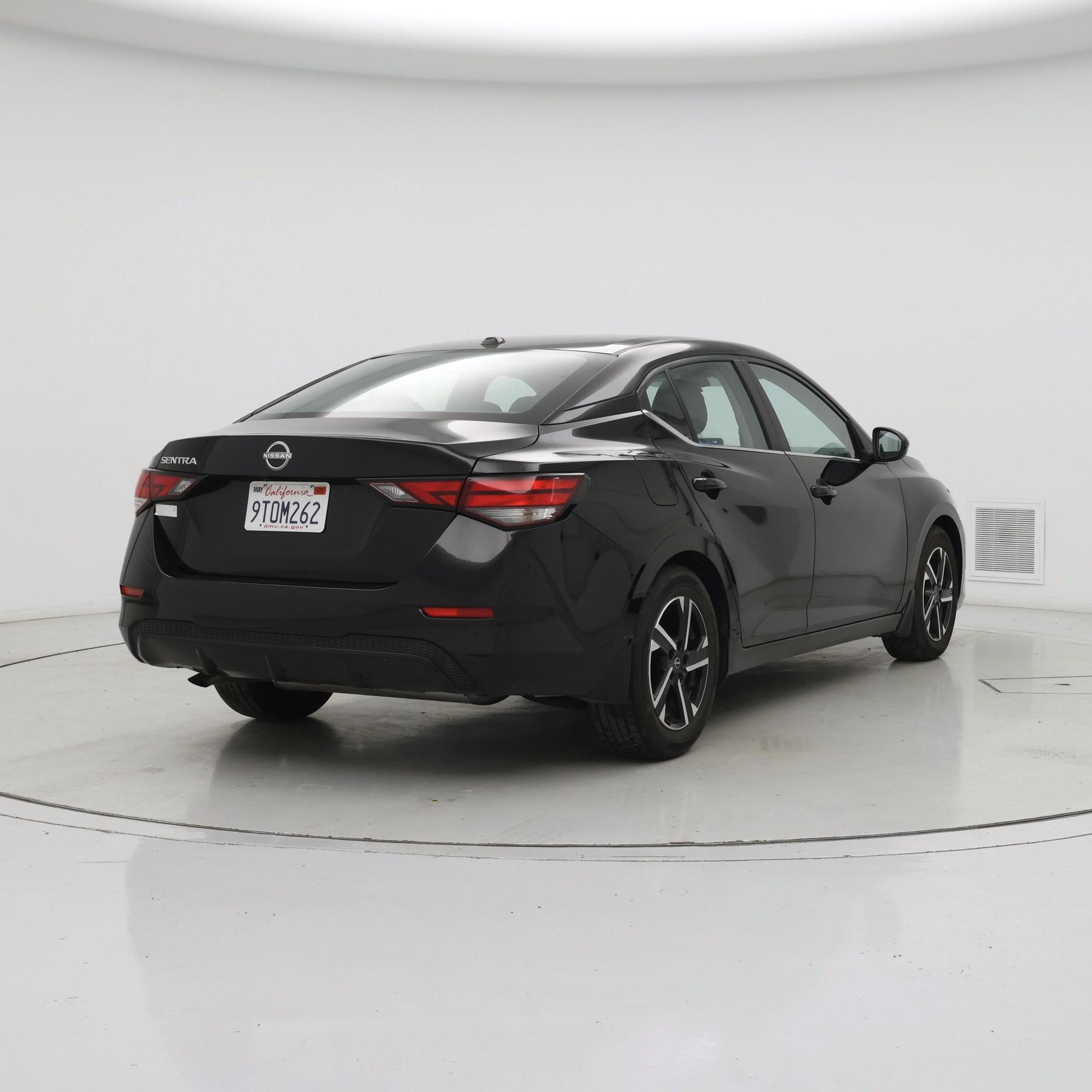 Thumbnail: 2025 Nissan Sentra - 8