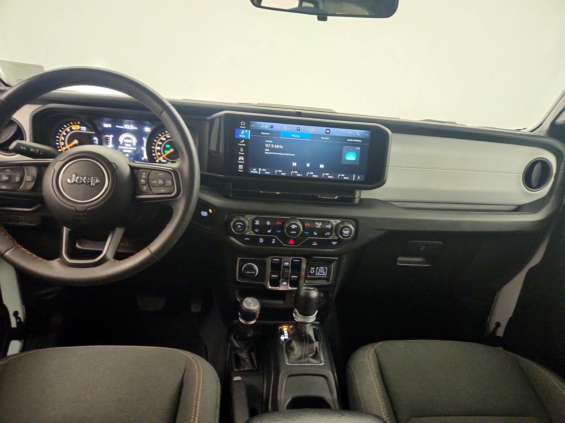 Thumbnail: 2024 Jeep Wrangler - 9