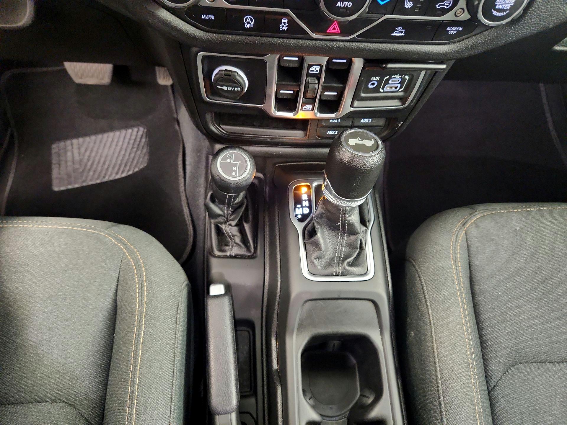 Thumbnail: 2024 Jeep Wrangler - 17