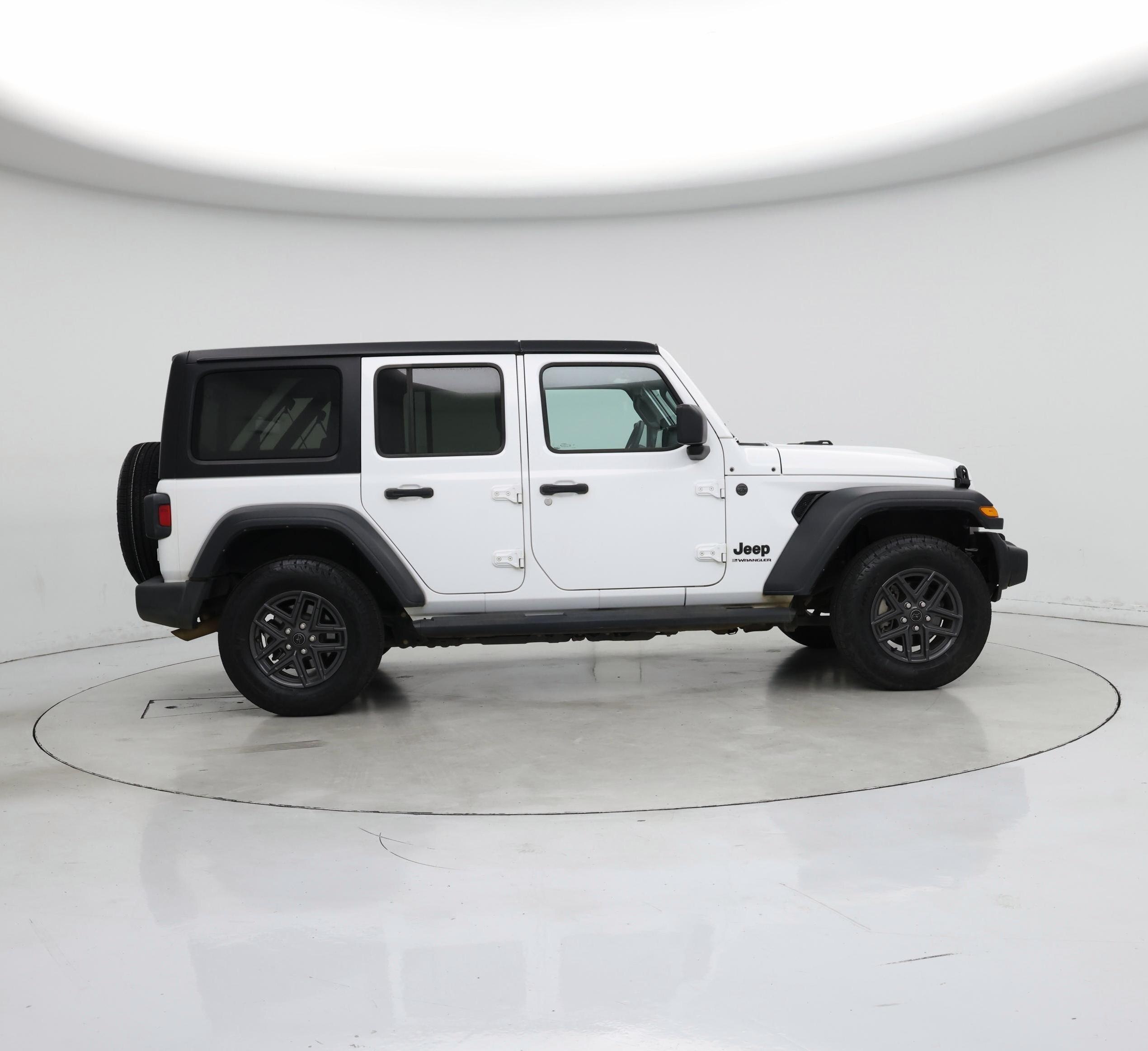 Thumbnail: 2024 Jeep Wrangler - 7