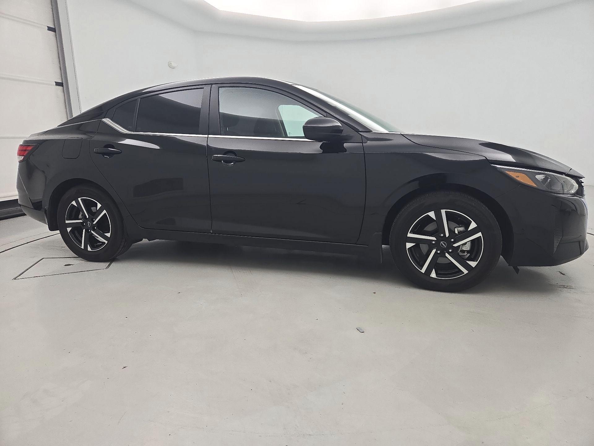 Thumbnail: 2025 Nissan Sentra - 4