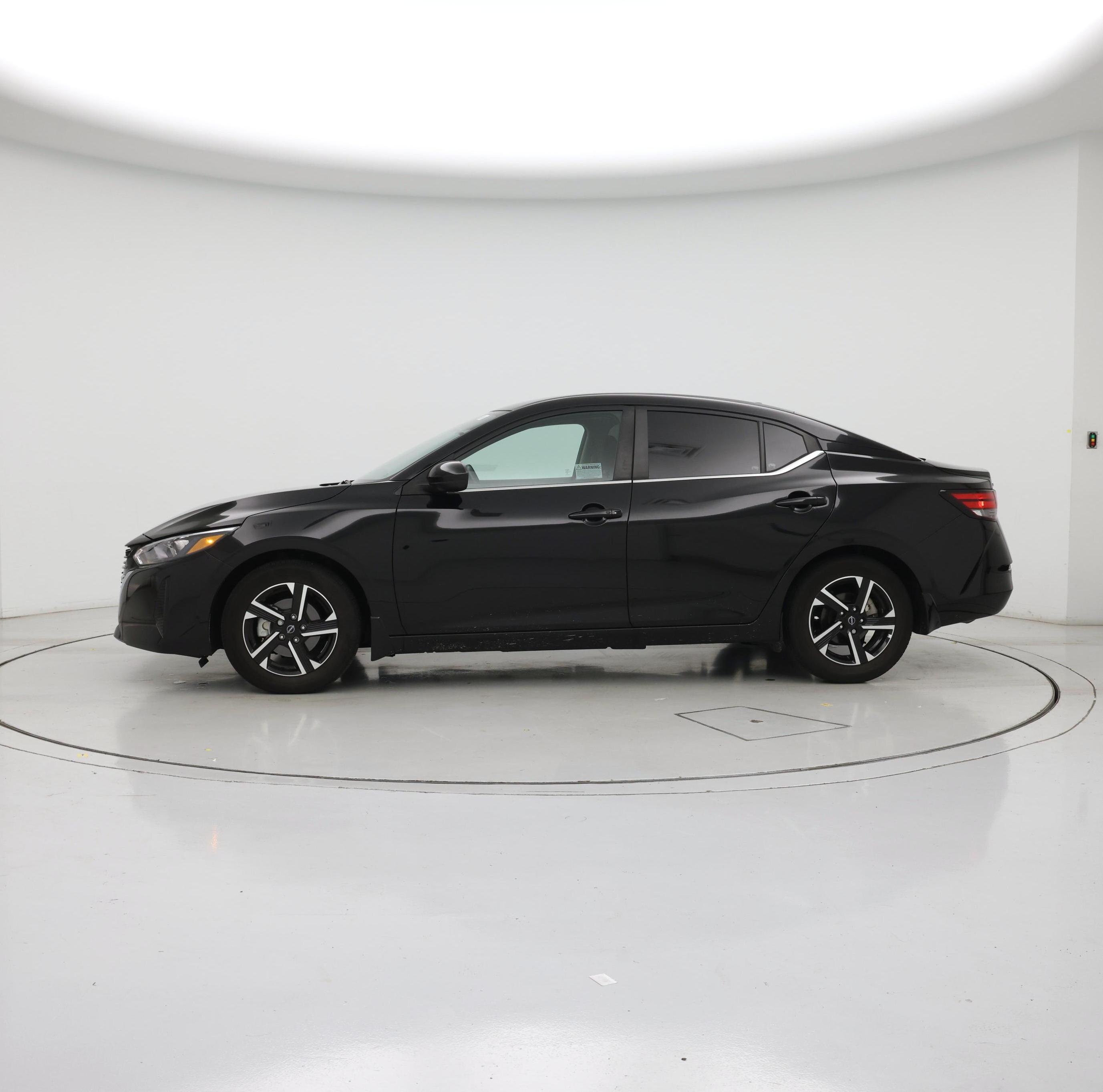 Thumbnail: 2024 Nissan Sentra - 3