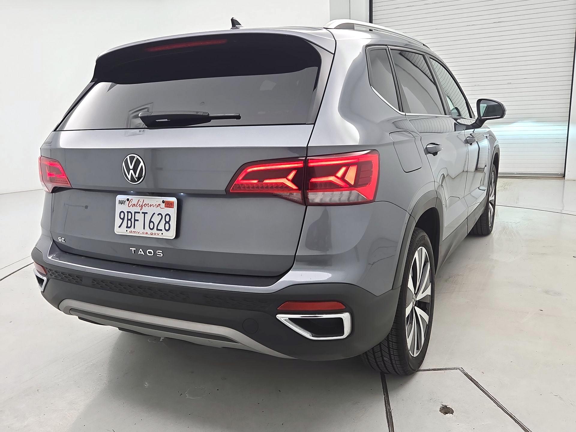 Thumbnail: 2022 Volkswagen Taos - 5