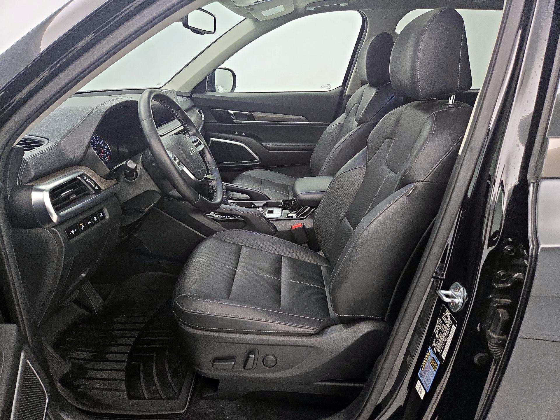 Thumbnail: 2022 Kia Telluride - 11
