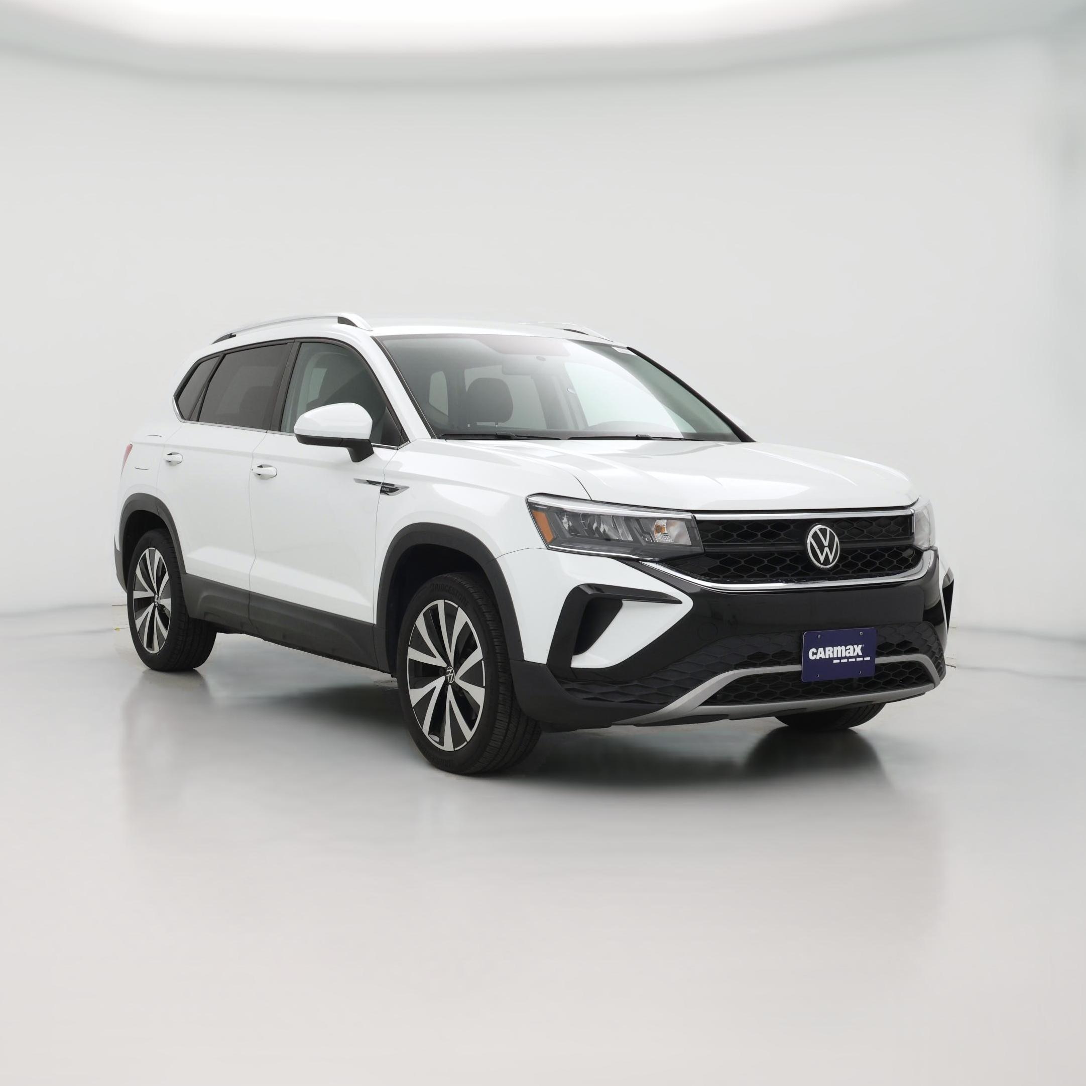 Thumbnail: 2022 Volkswagen Taos - 1