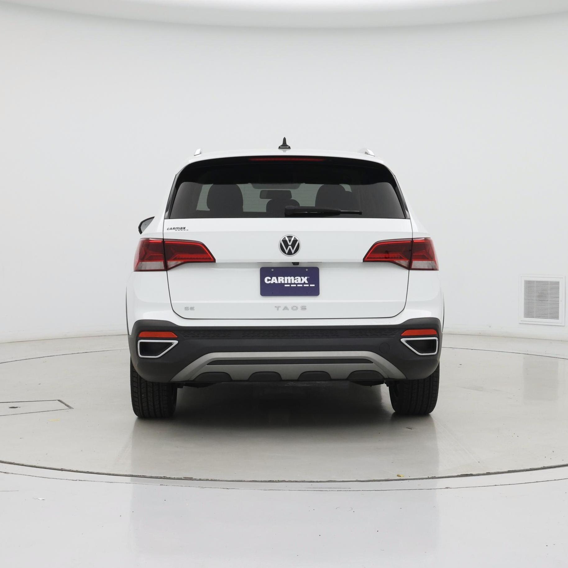 Thumbnail: 2022 Volkswagen Taos - 6