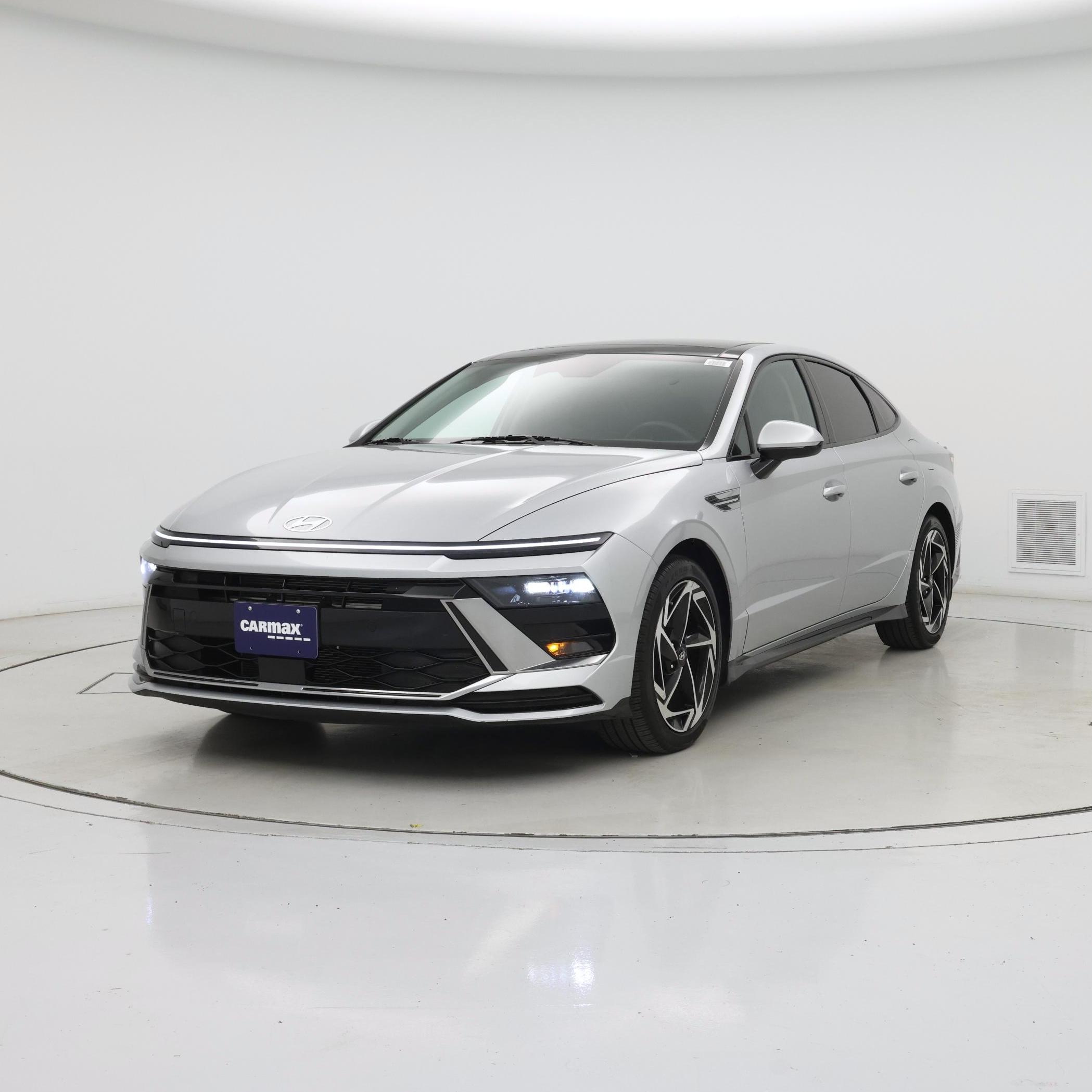 Thumbnail: 2024 Hyundai Sonata - 4