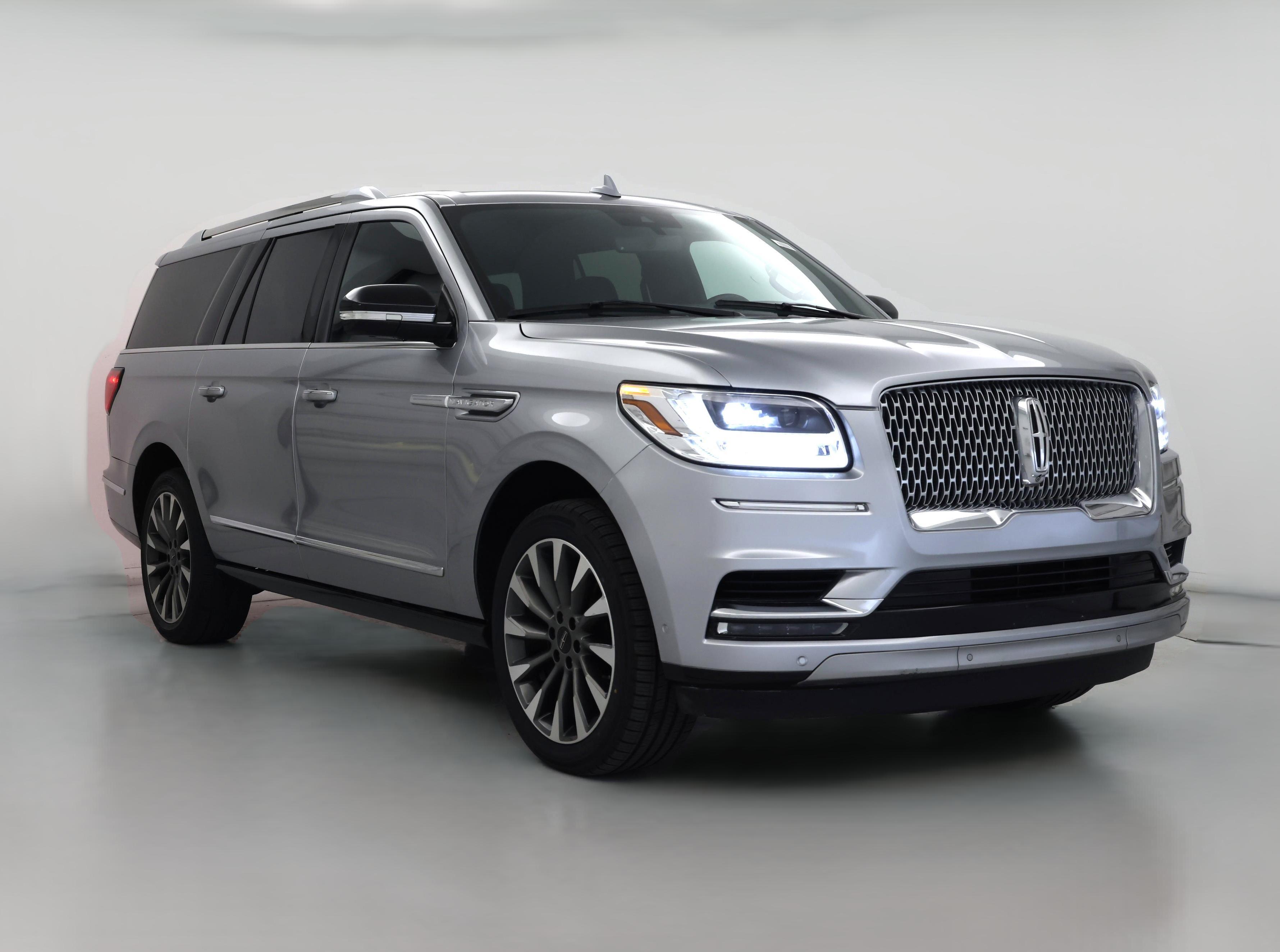 Thumbnail: 2021 Lincoln Navigator L - 1