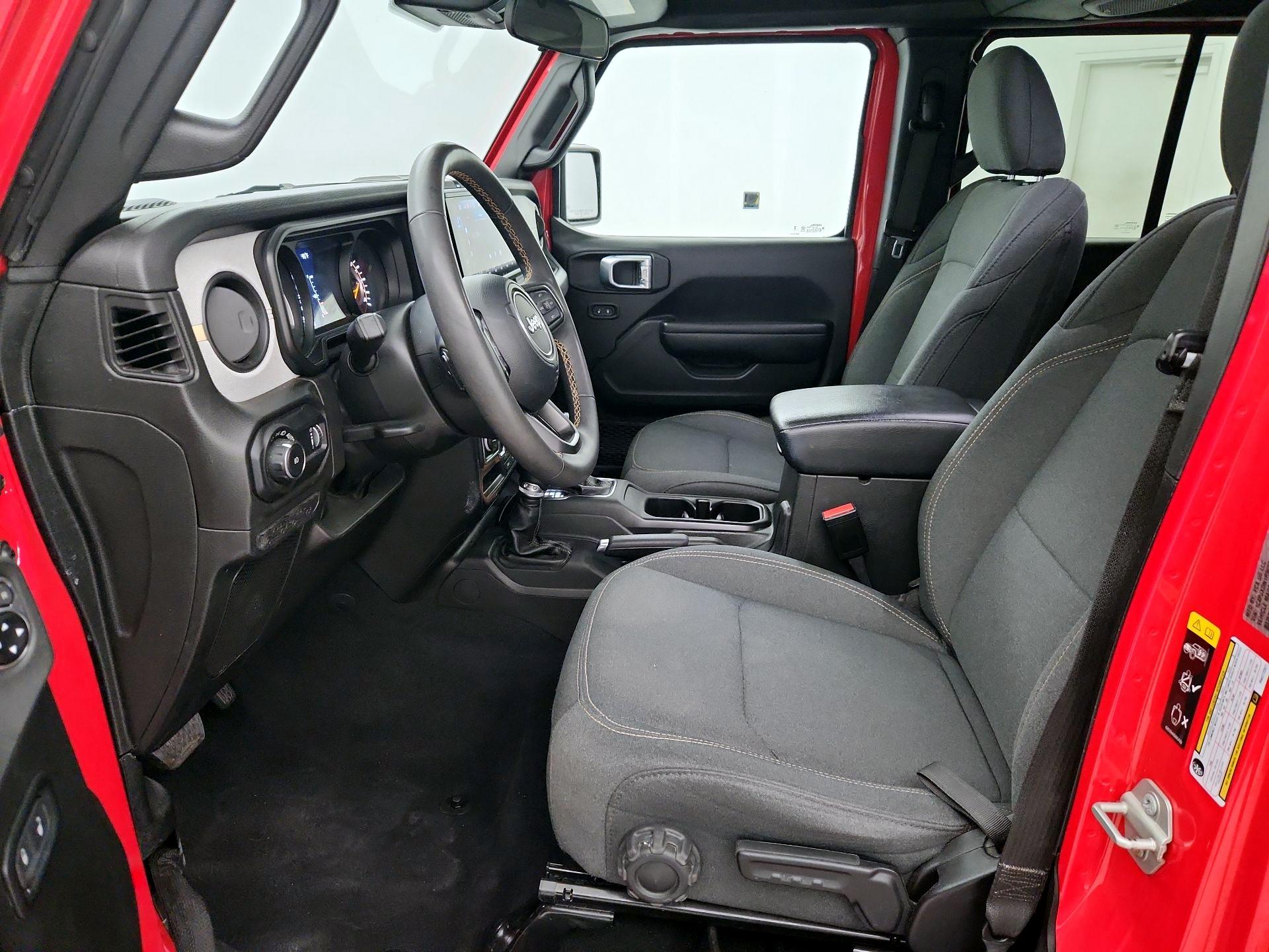 Thumbnail: 2024 Jeep Wrangler - 11