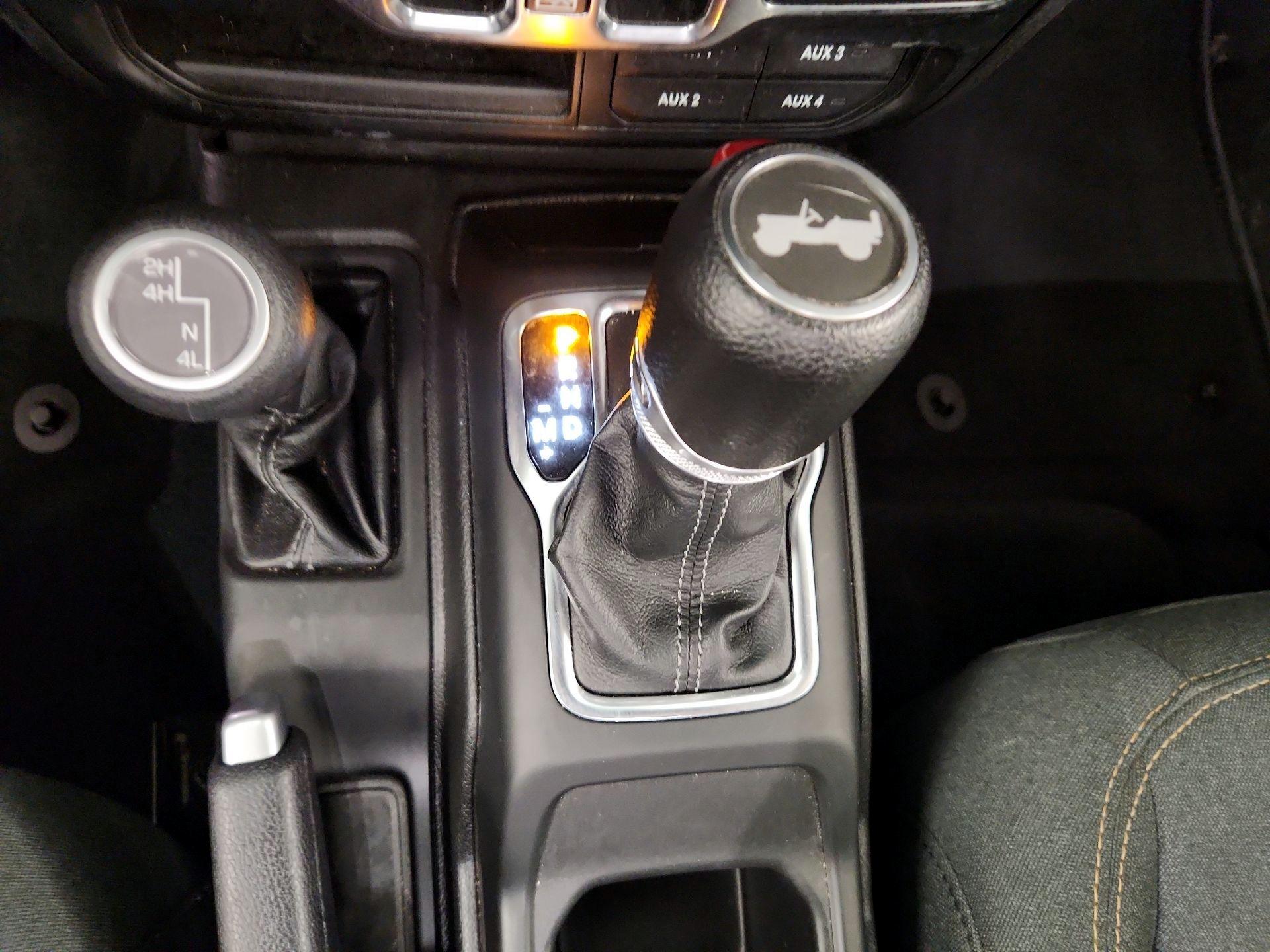 Thumbnail: 2024 Jeep Wrangler - 17