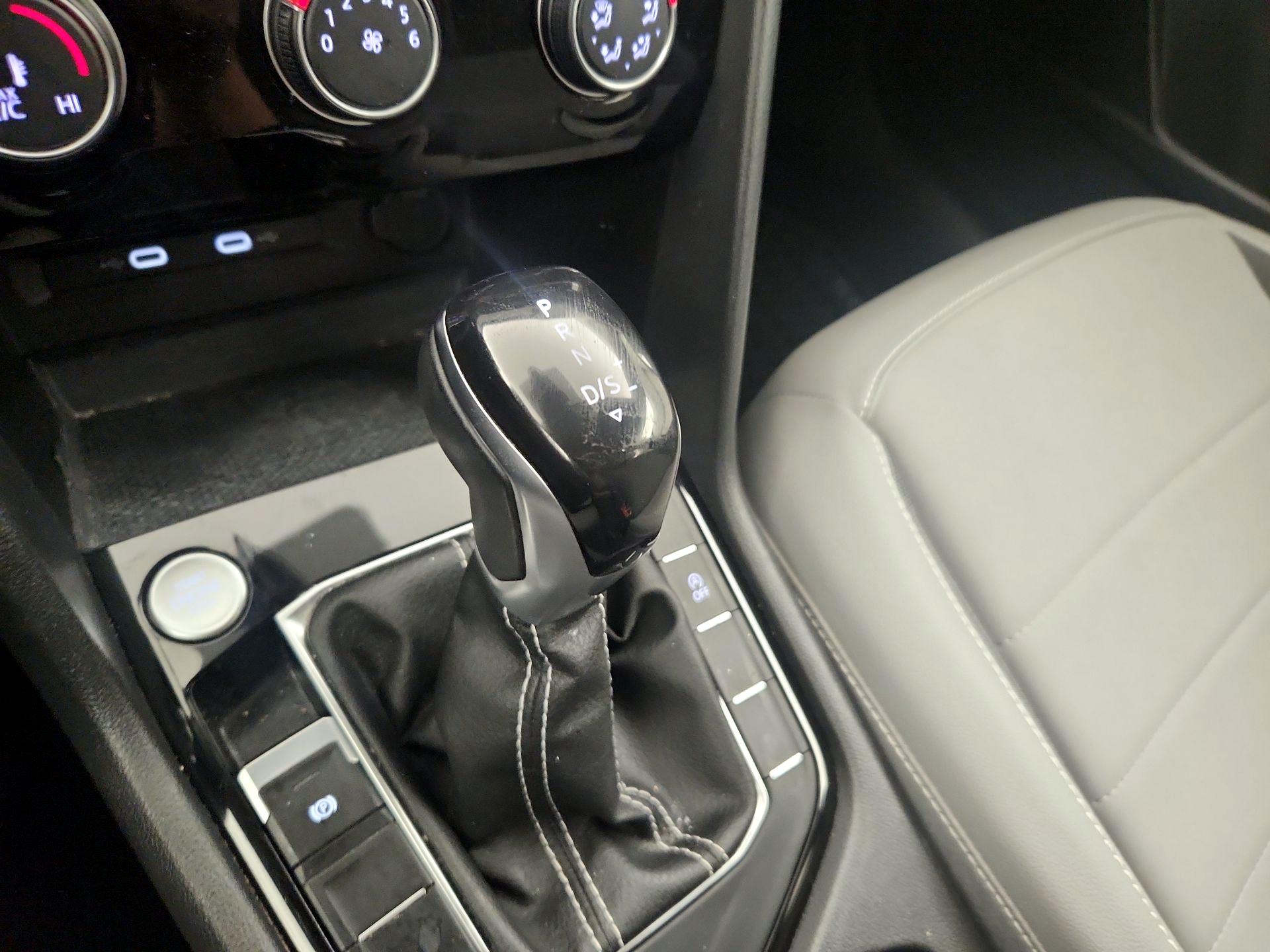 Thumbnail: 2023 Volkswagen Taos - 17