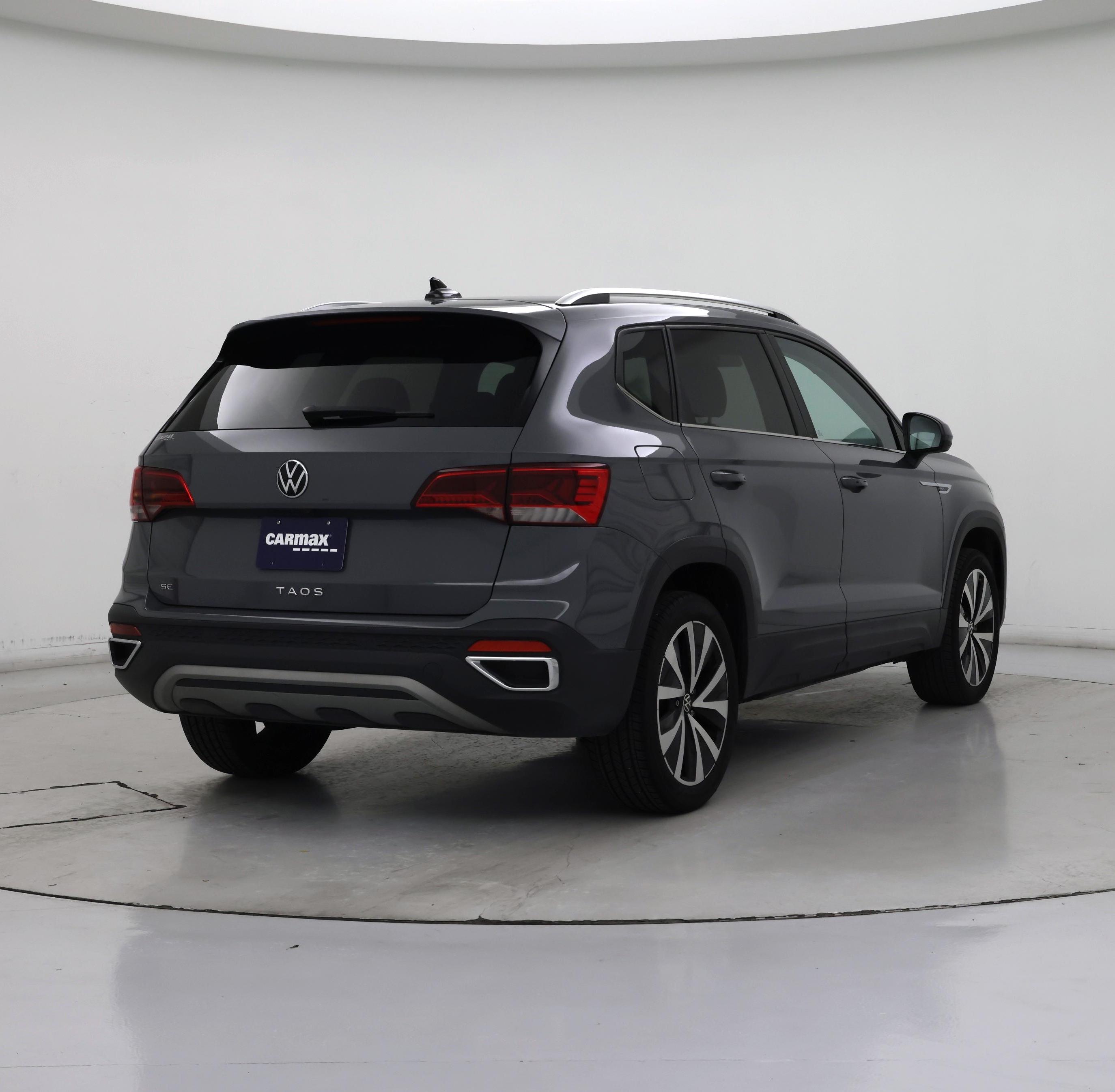 Thumbnail: 2023 Volkswagen Taos - 8
