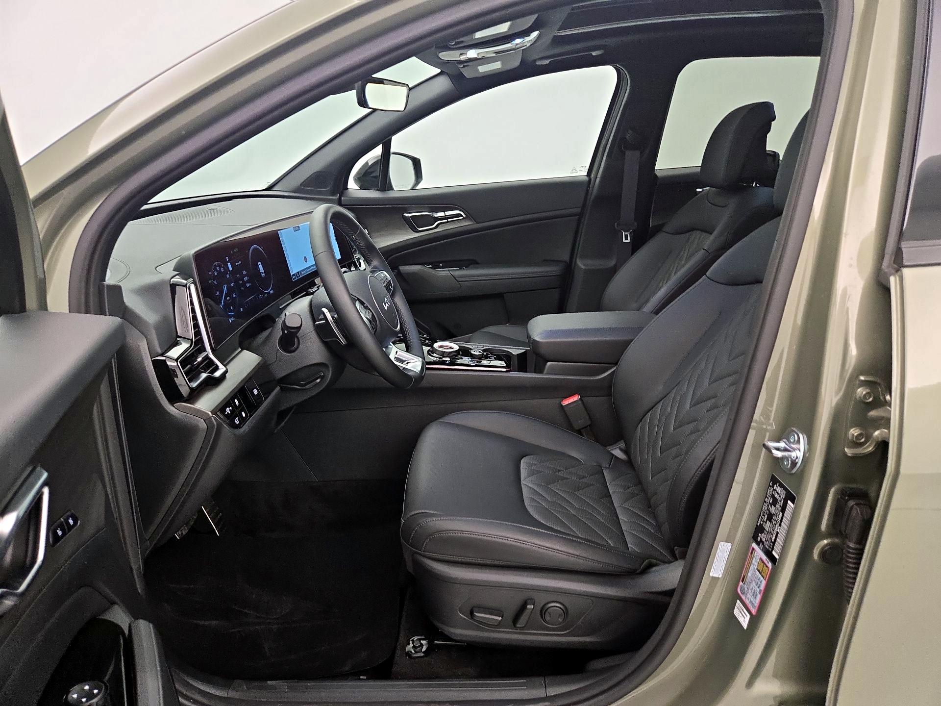 Thumbnail: 2025 Kia Sportage - 9