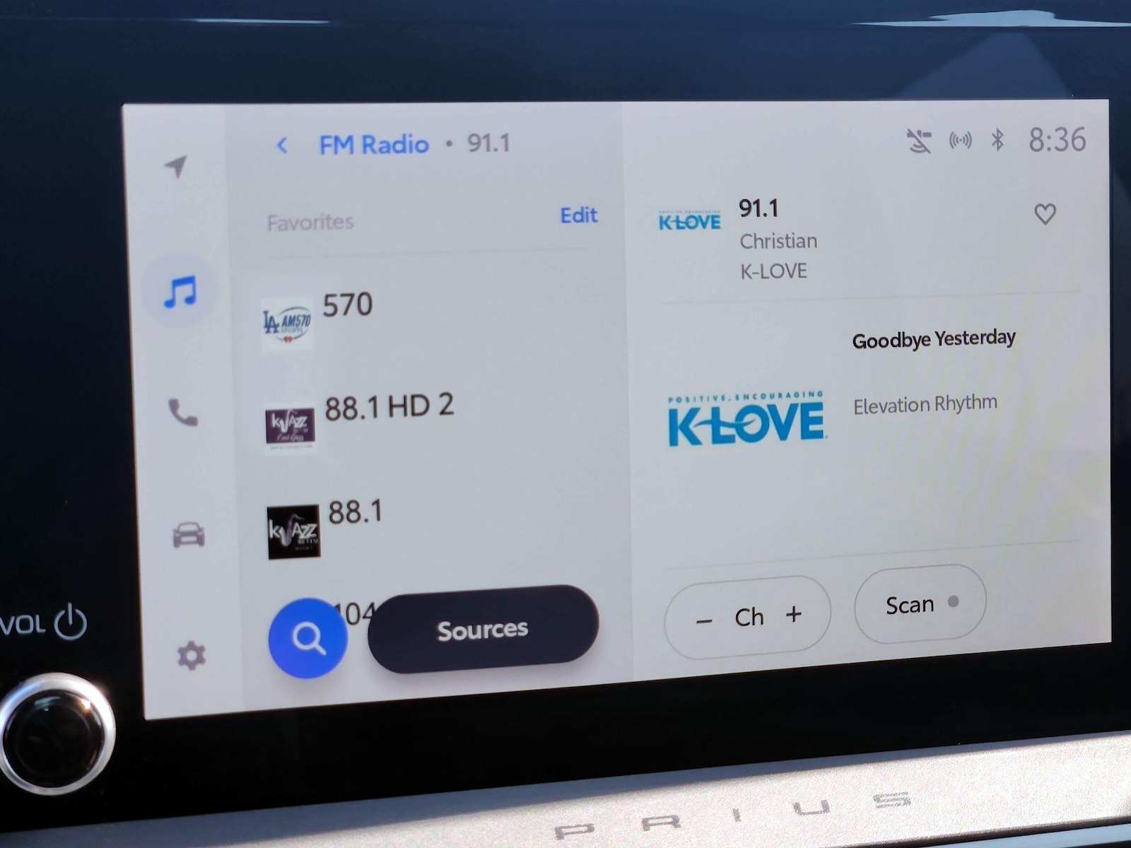 2023 Toyota Prius Prime SE - Photo 15