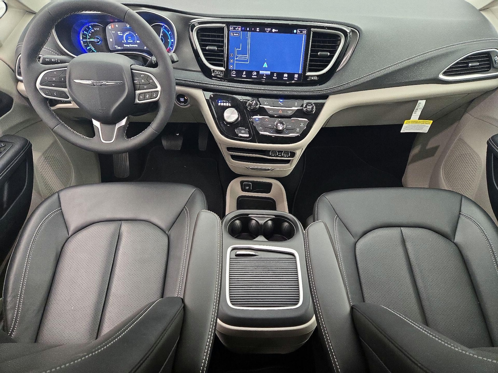 2024 Chrysler Pacifica PHEV Select - Photo 10