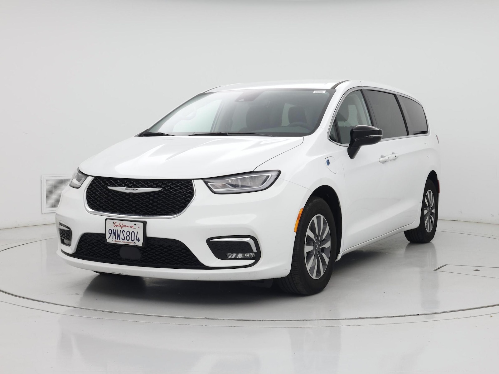 2024 Chrysler Pacifica PHEV Select - Photo 5