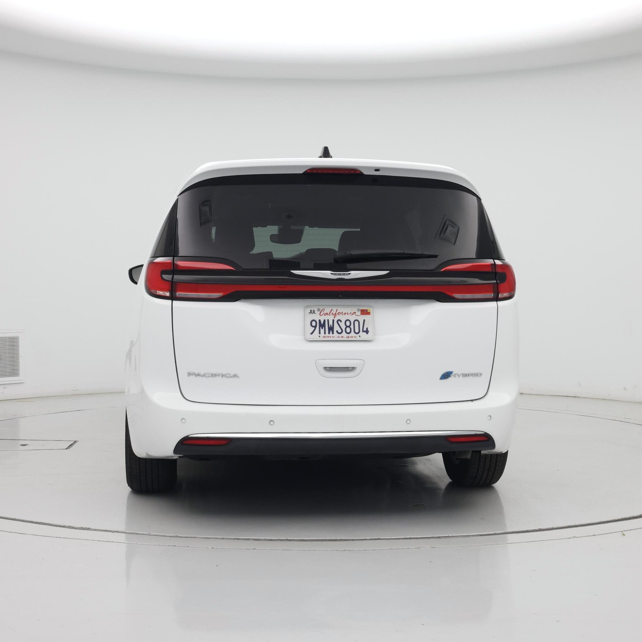 Thumbnail: 2024 Chrysler Pacifica - 6