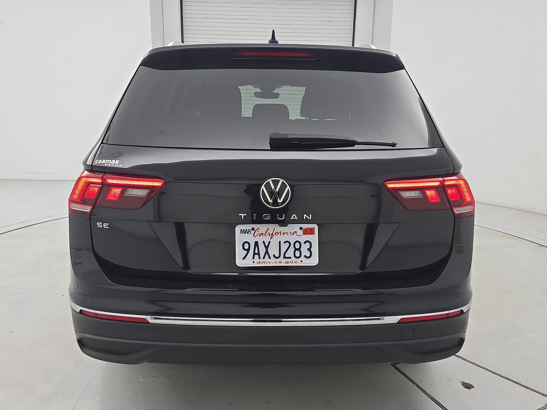 Thumbnail: 2022 Volkswagen Tiguan - 6