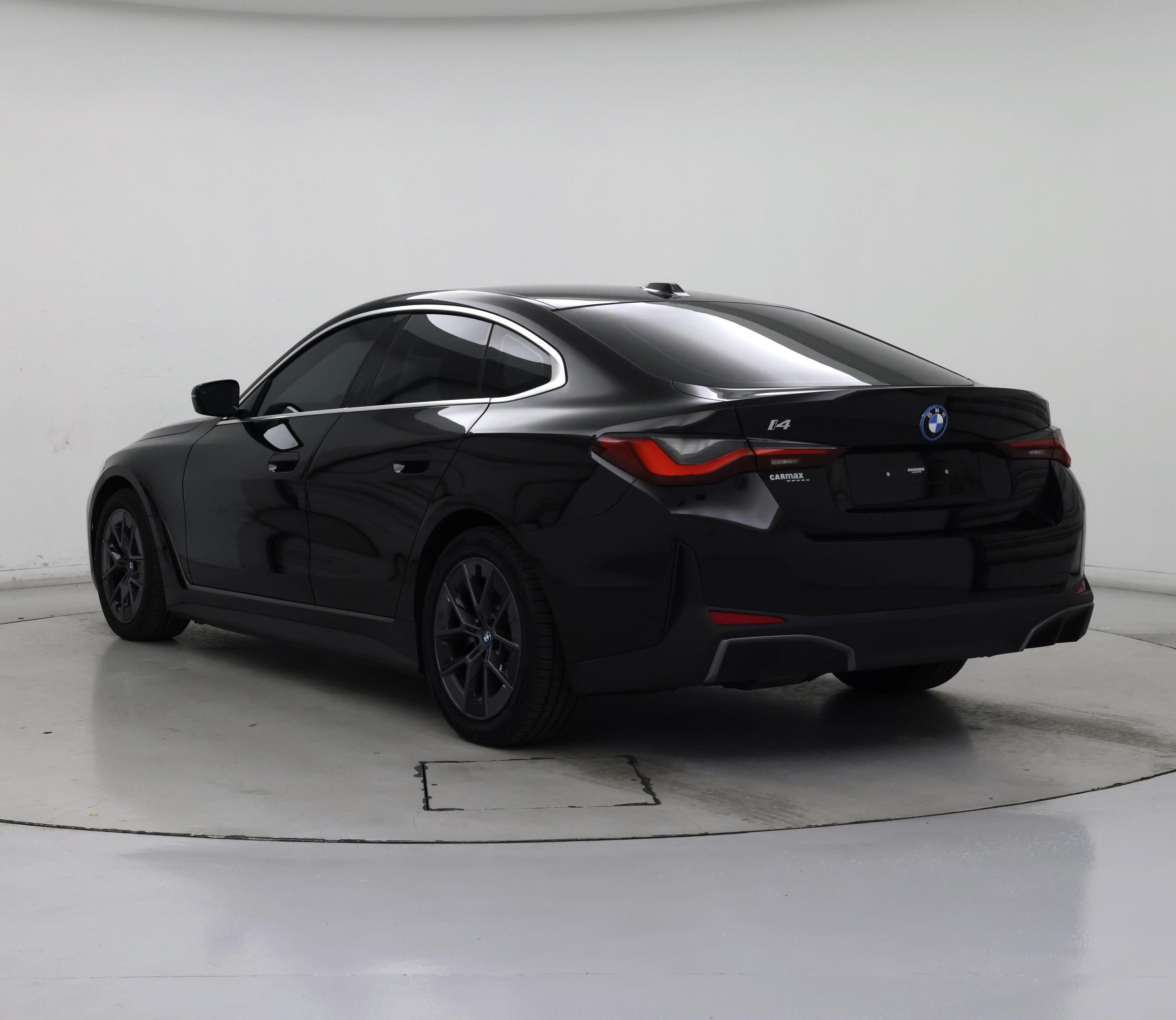 Thumbnail: 2023 BMW i4 - 2