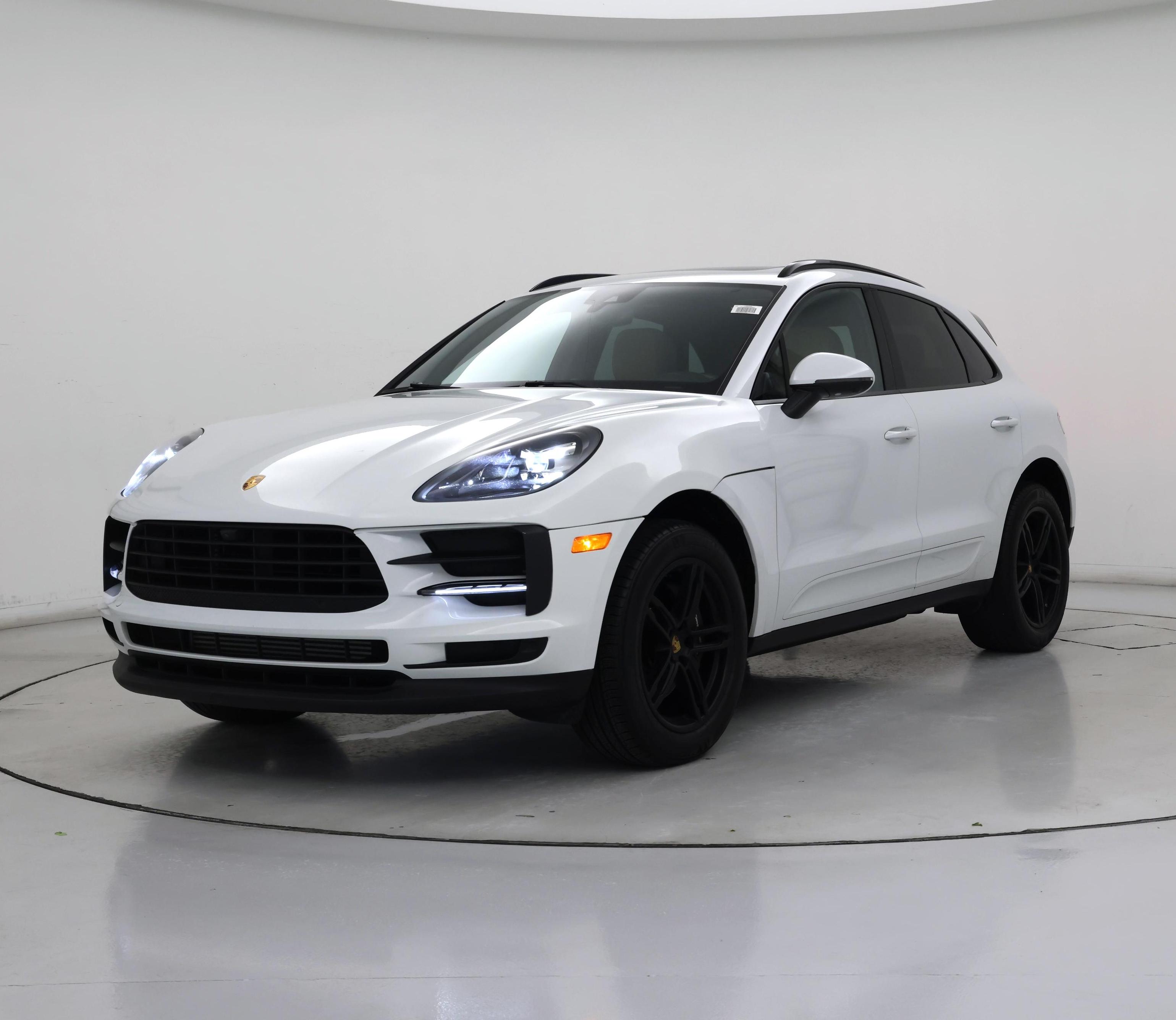 Thumbnail: 2021 Porsche Macan - 4