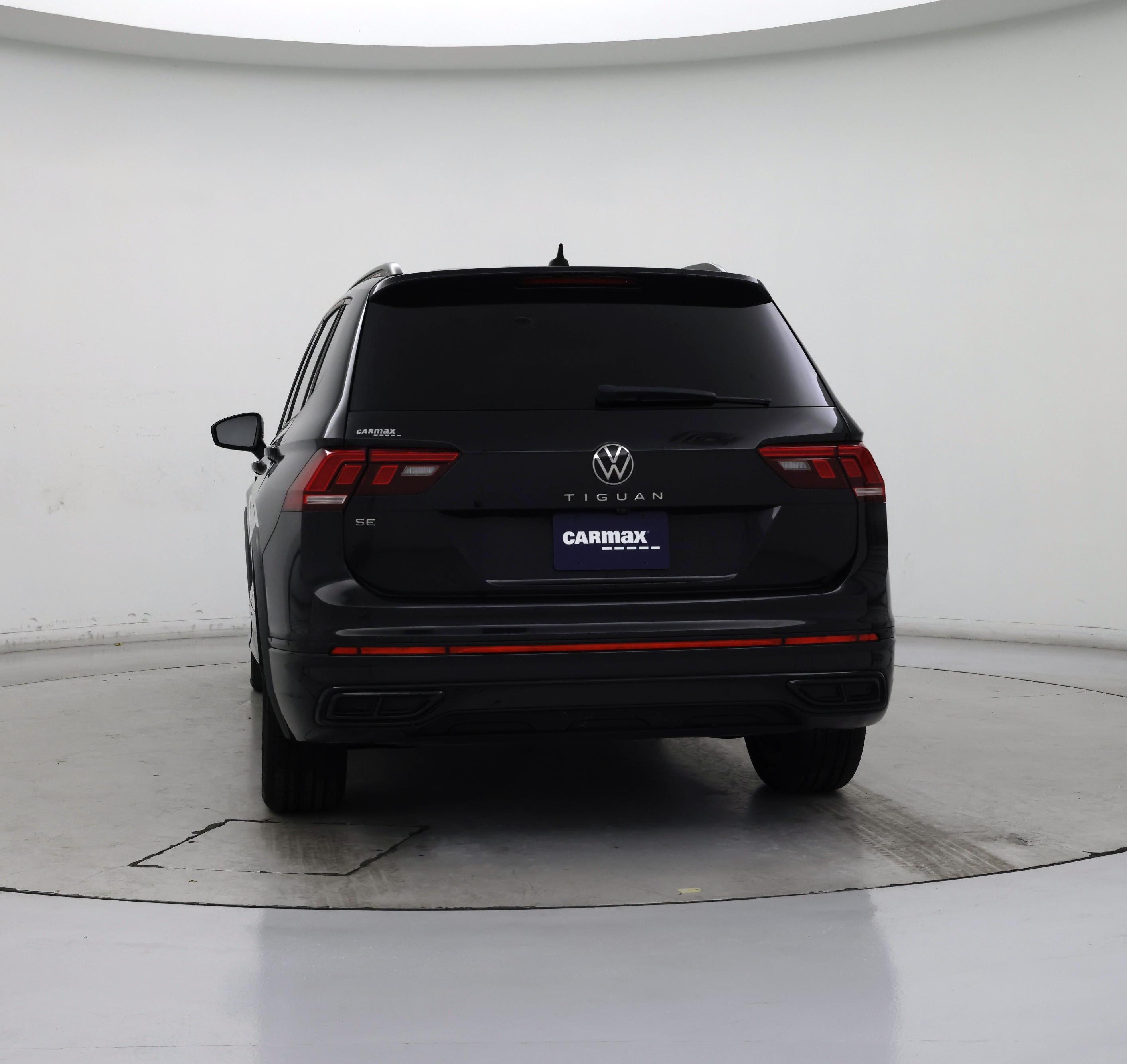 Thumbnail: 2022 Volkswagen Tiguan - 6