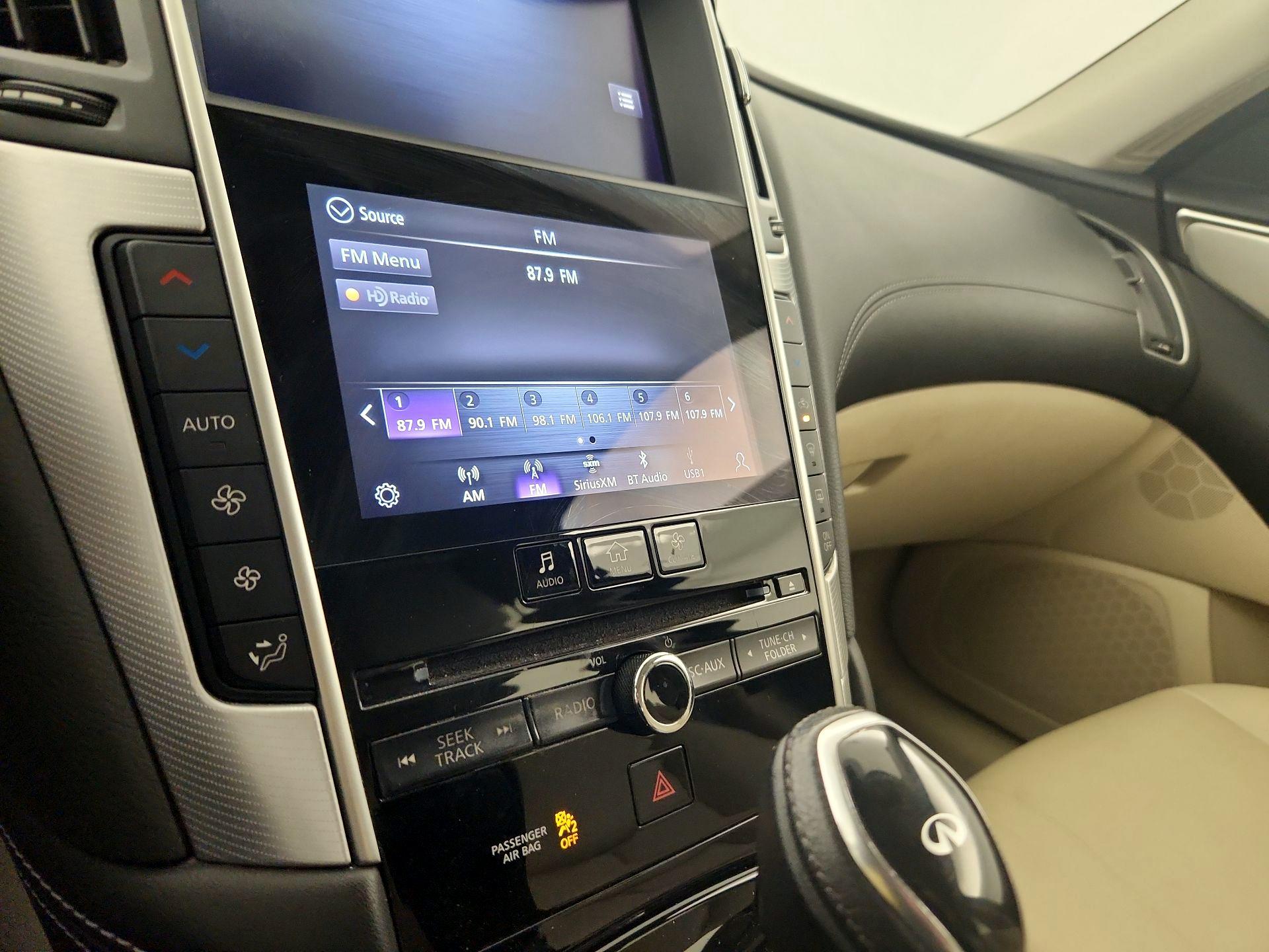 Thumbnail: 2020 INFINITI Q50 - 16